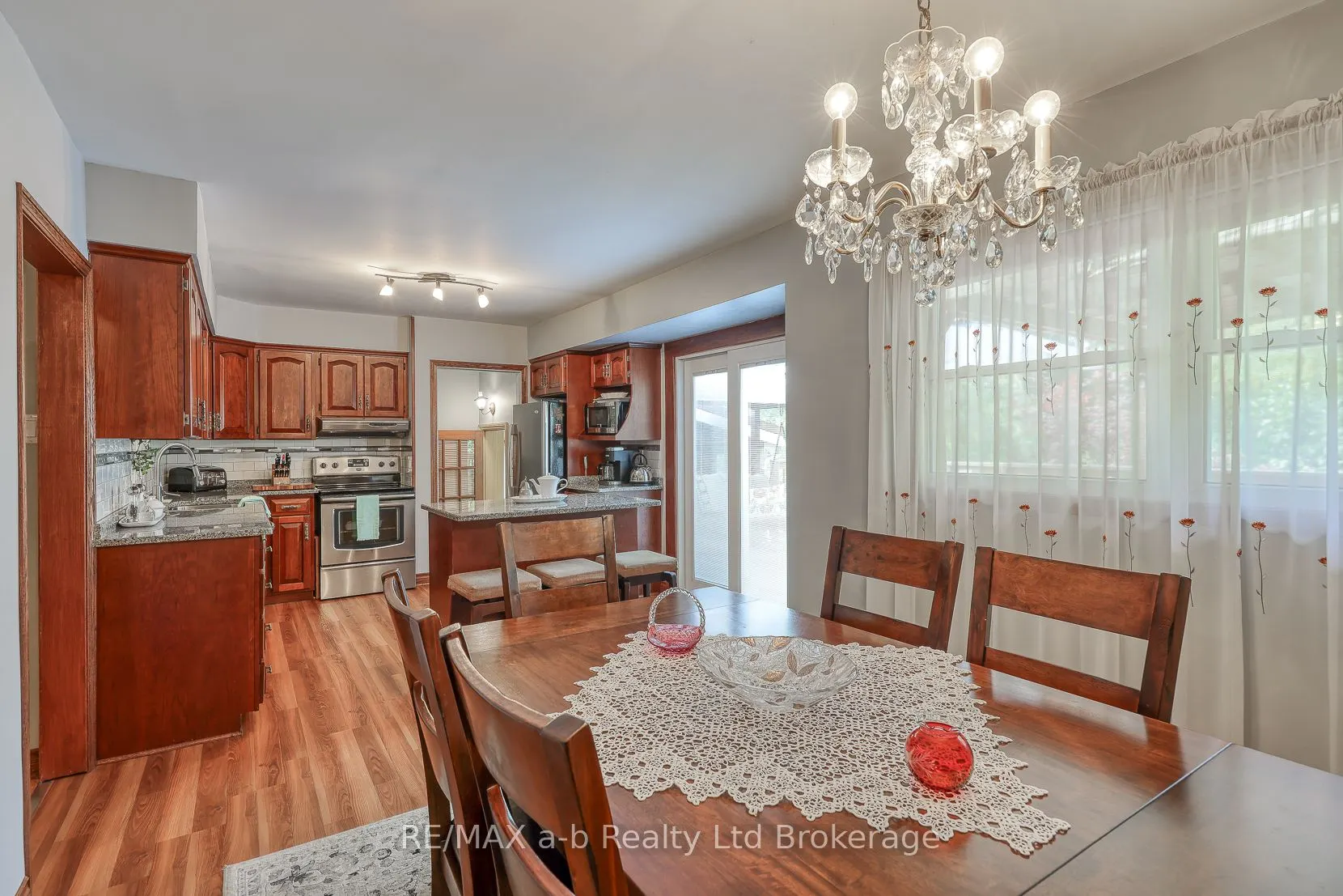543 Highland Drive