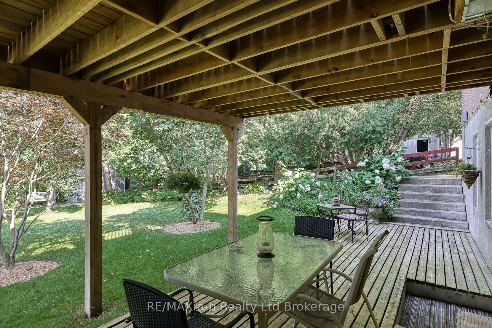 543 Highland Drive