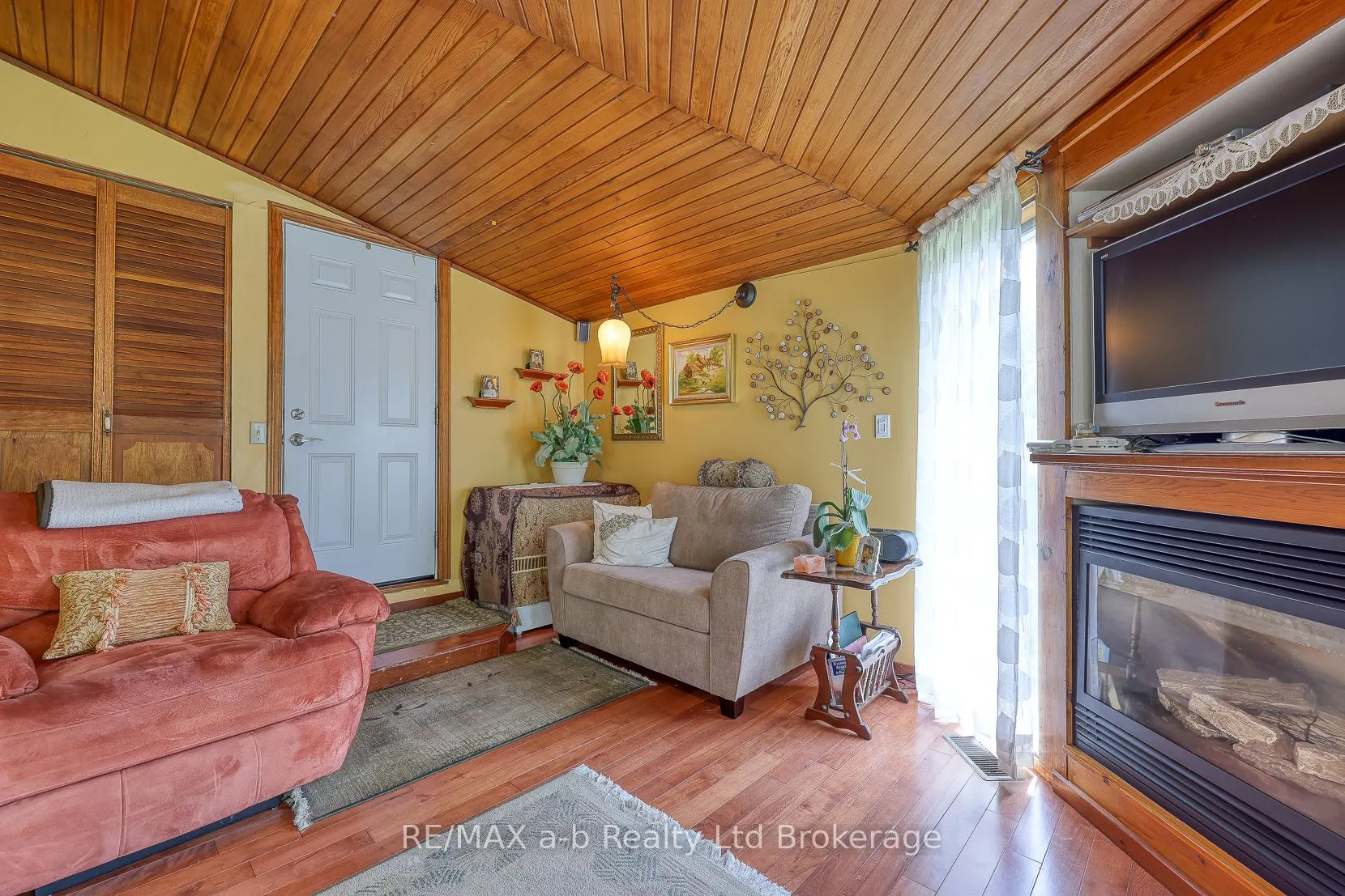 543 Highland Drive