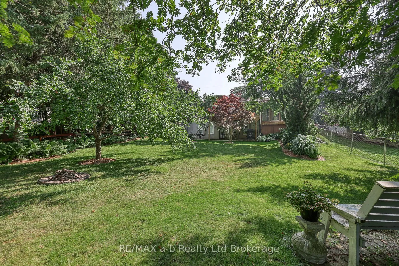 543 Highland Drive