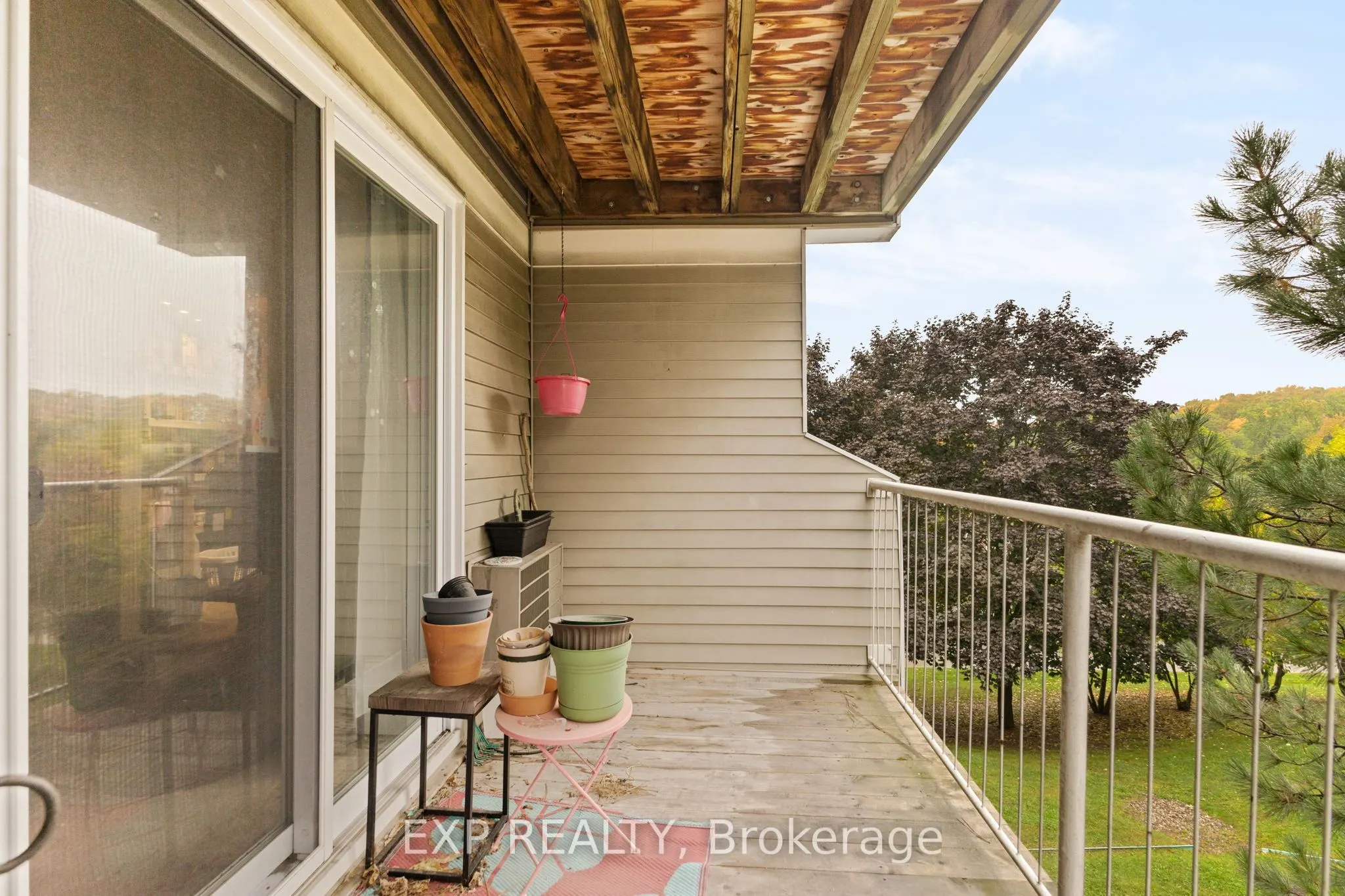270 Brittany Drive, #304