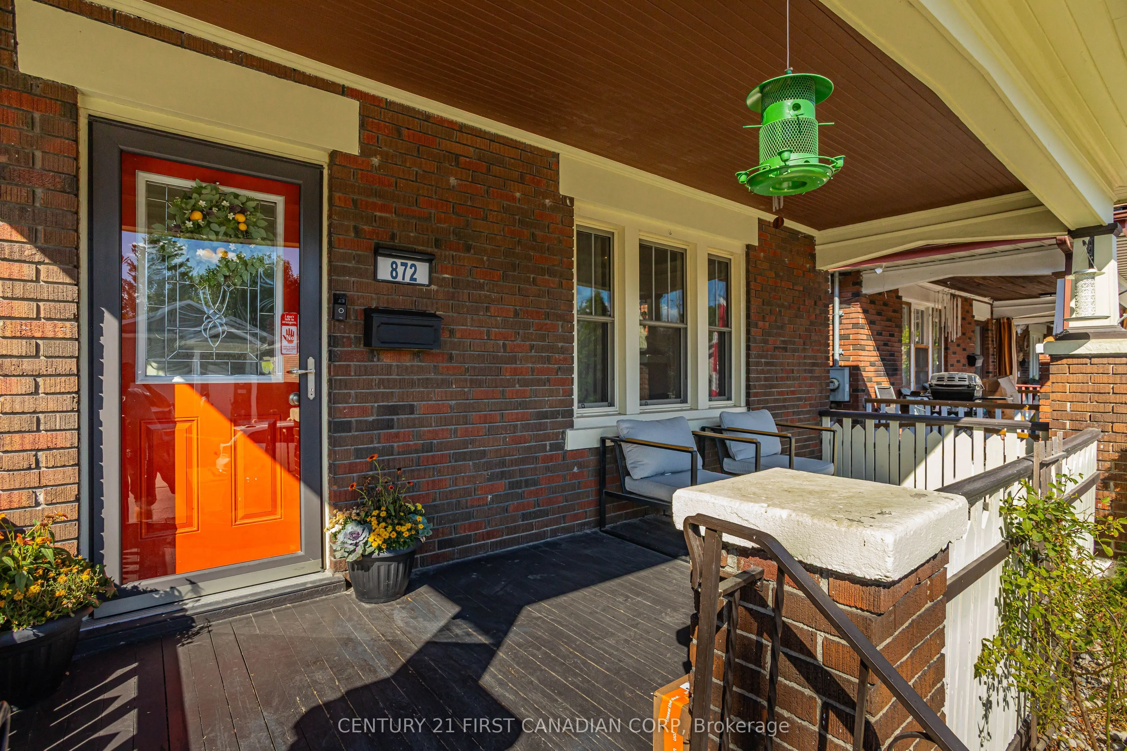872 Lovett Street