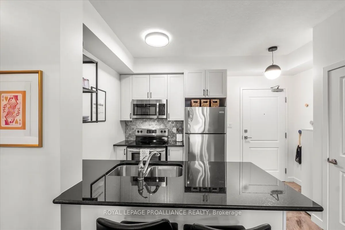 125 Shoreview Place, #239