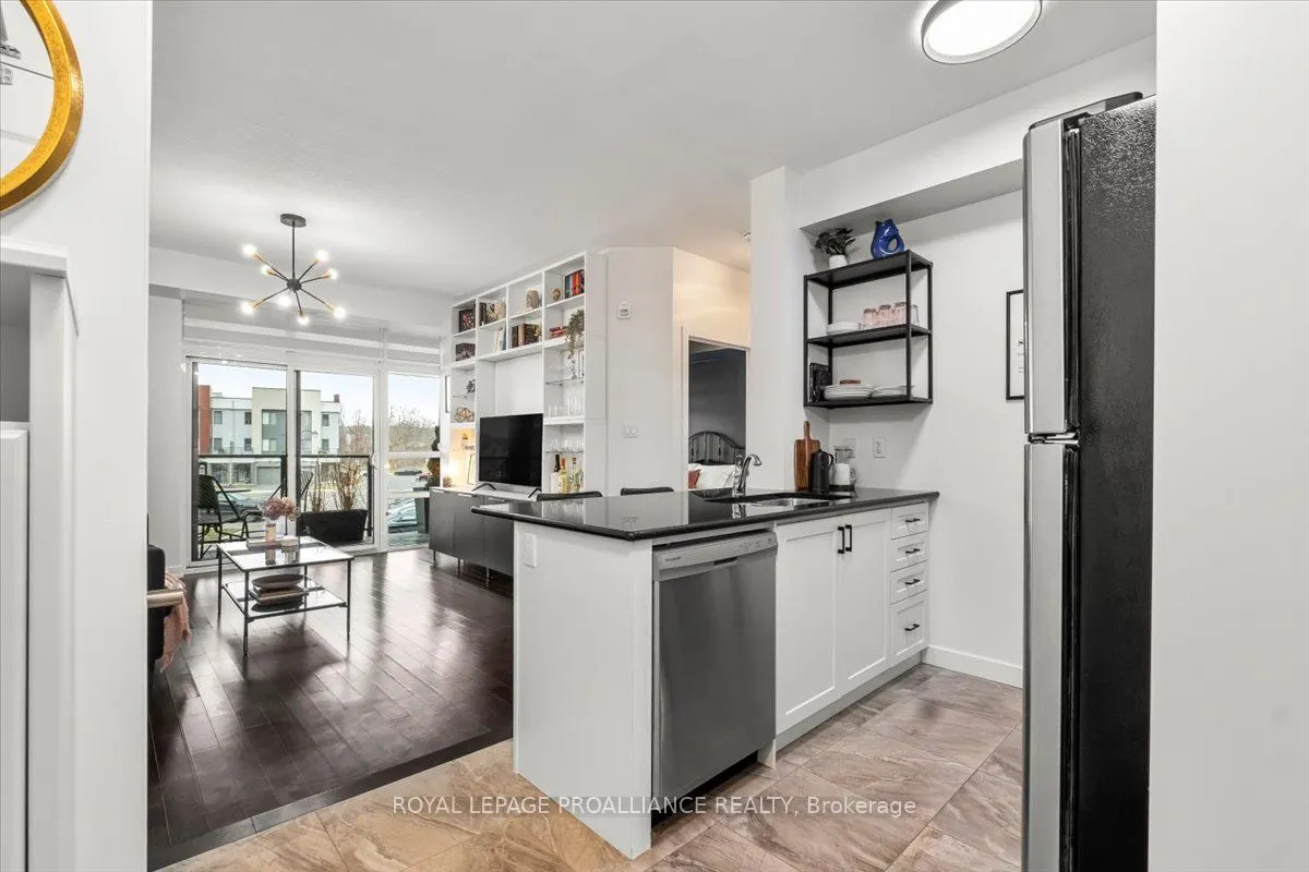 125 Shoreview Place, #239