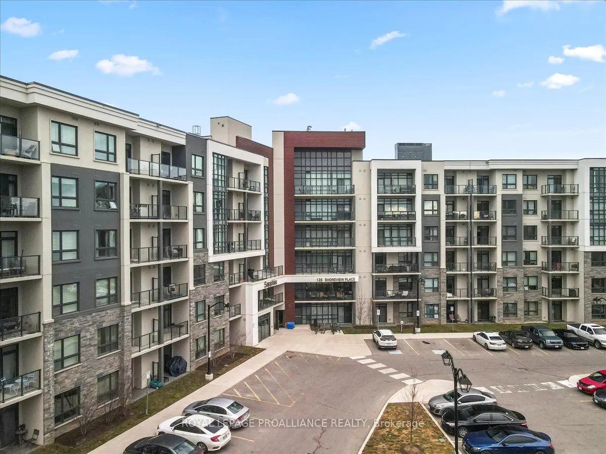 125 Shoreview Place, #239