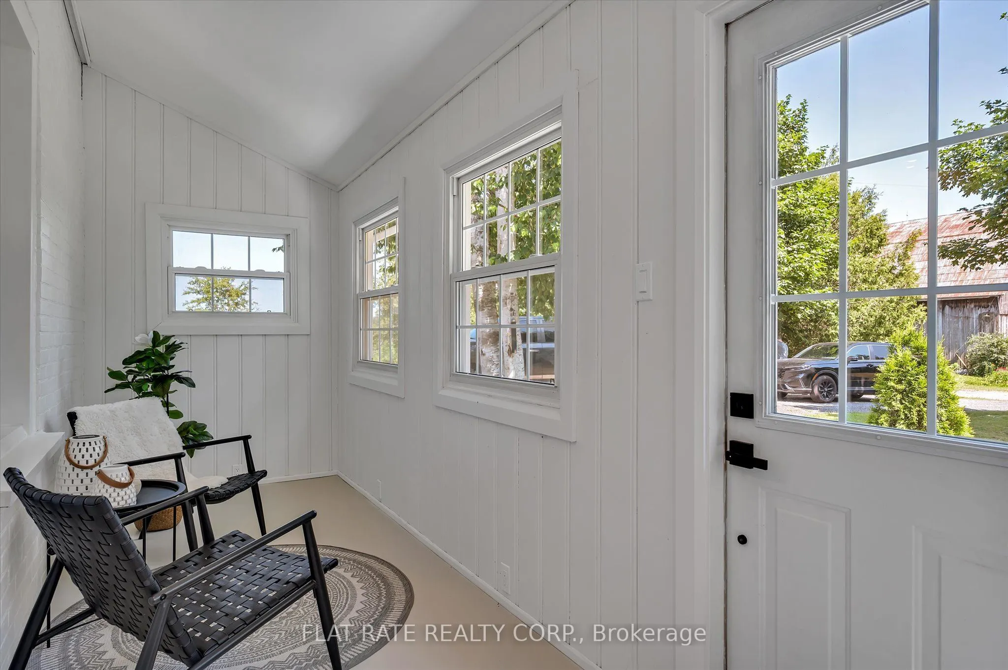 2284 LANCASTER Road