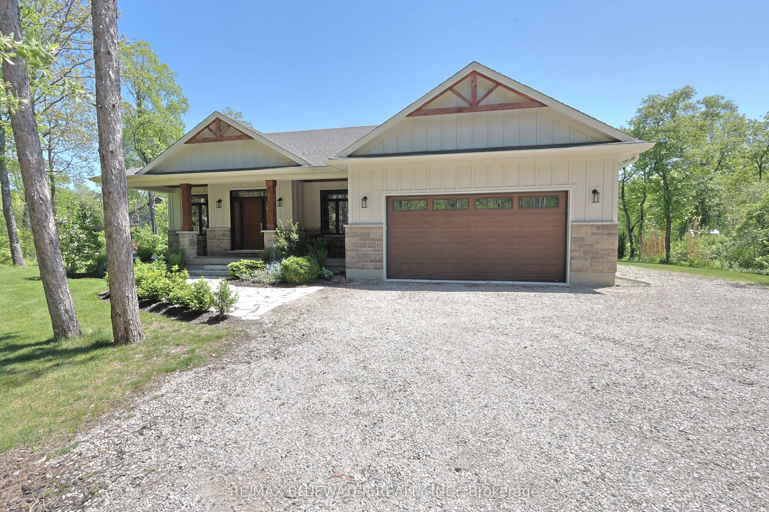 8437 Goosemarsh Line