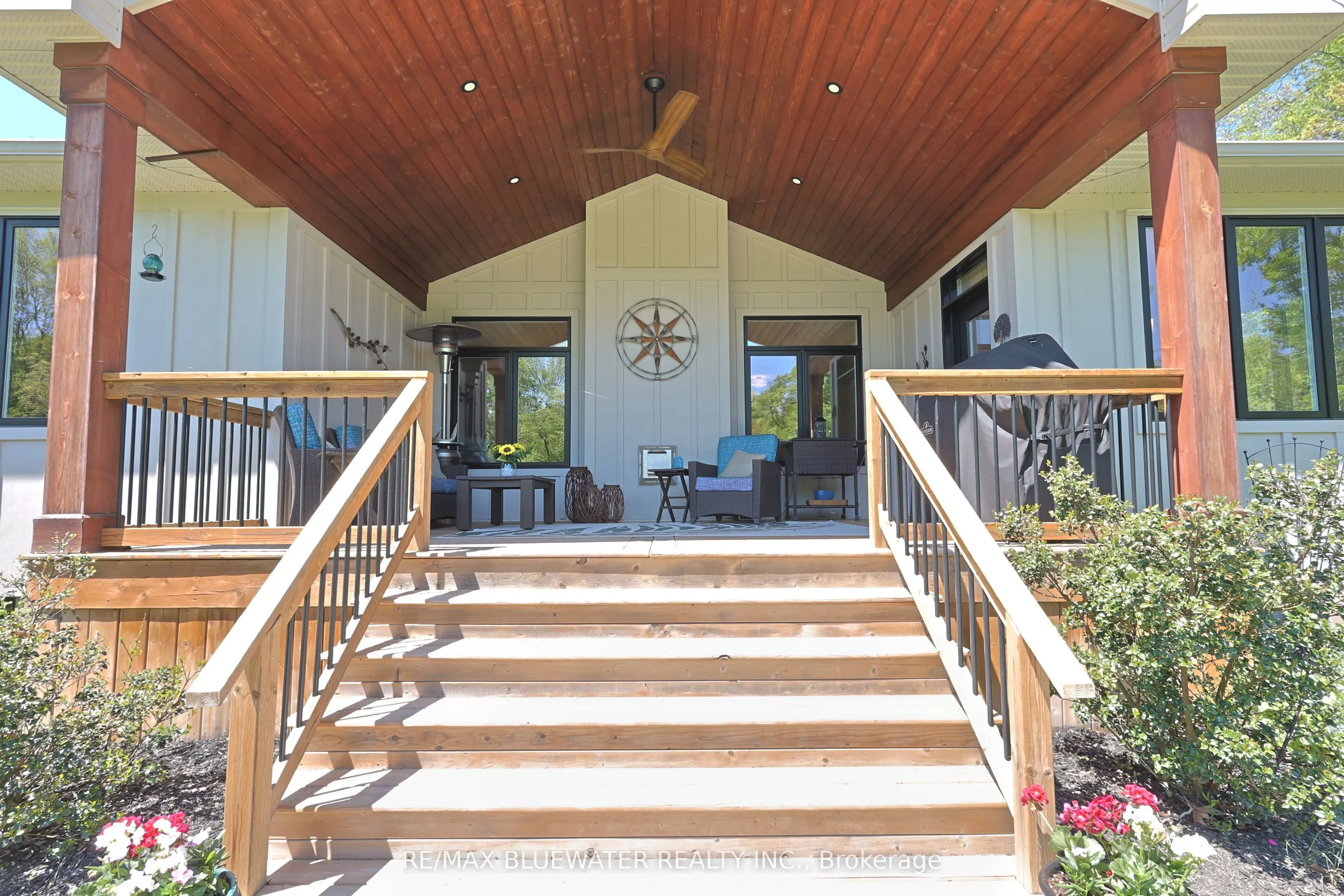 8437 Goosemarsh Line