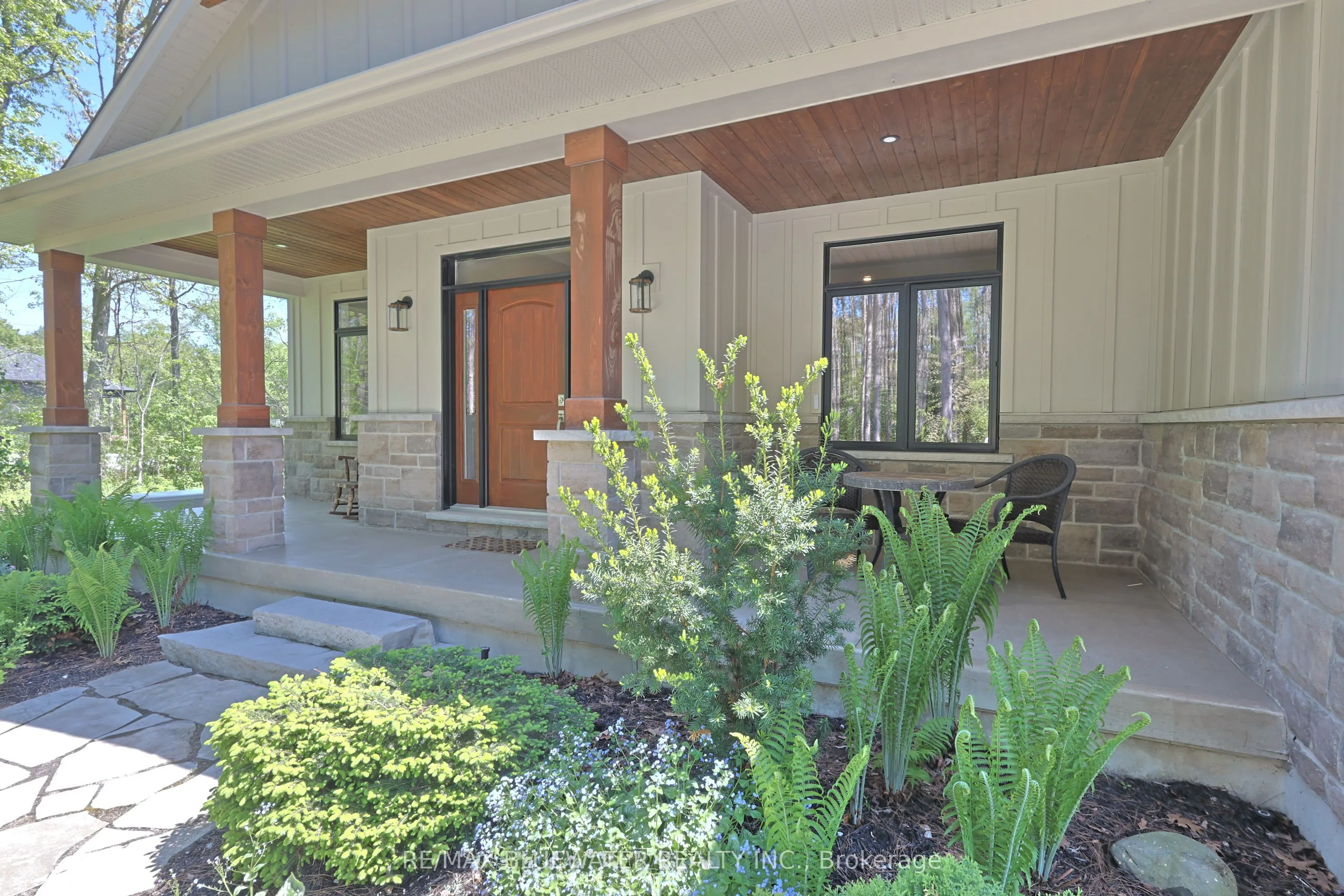 8437 Goosemarsh Line