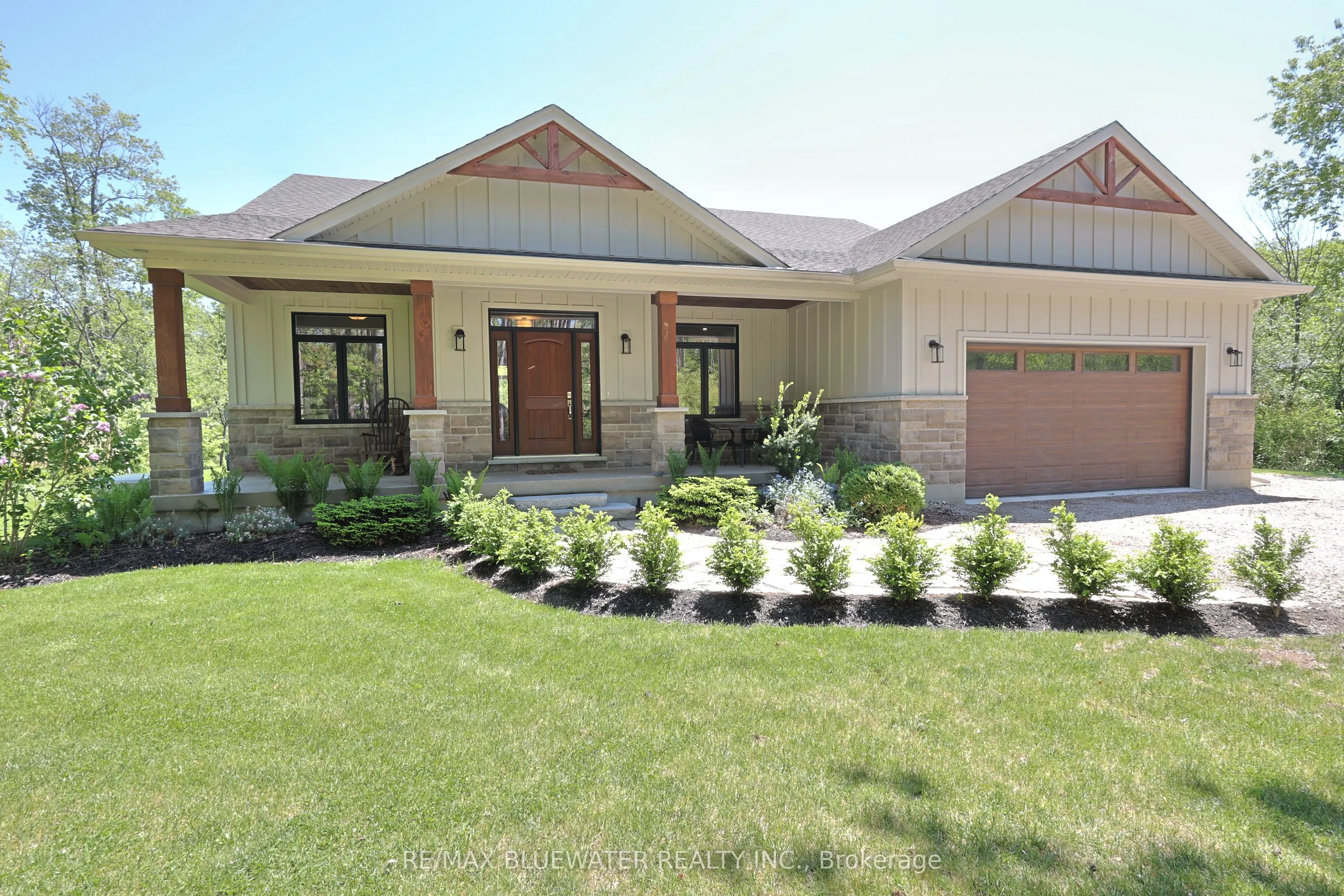 8437 Goosemarsh Line