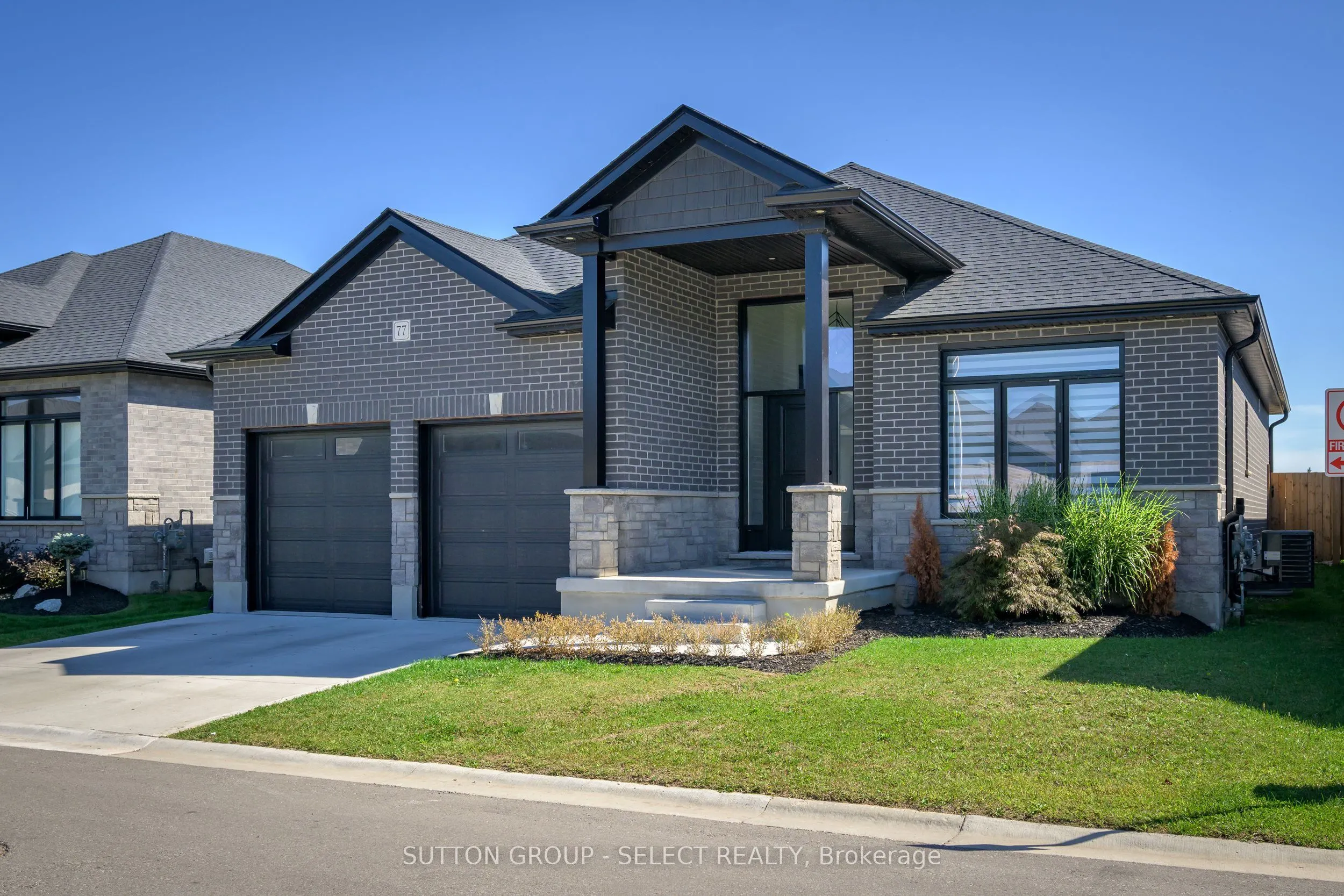 383 Daventry Way, #77