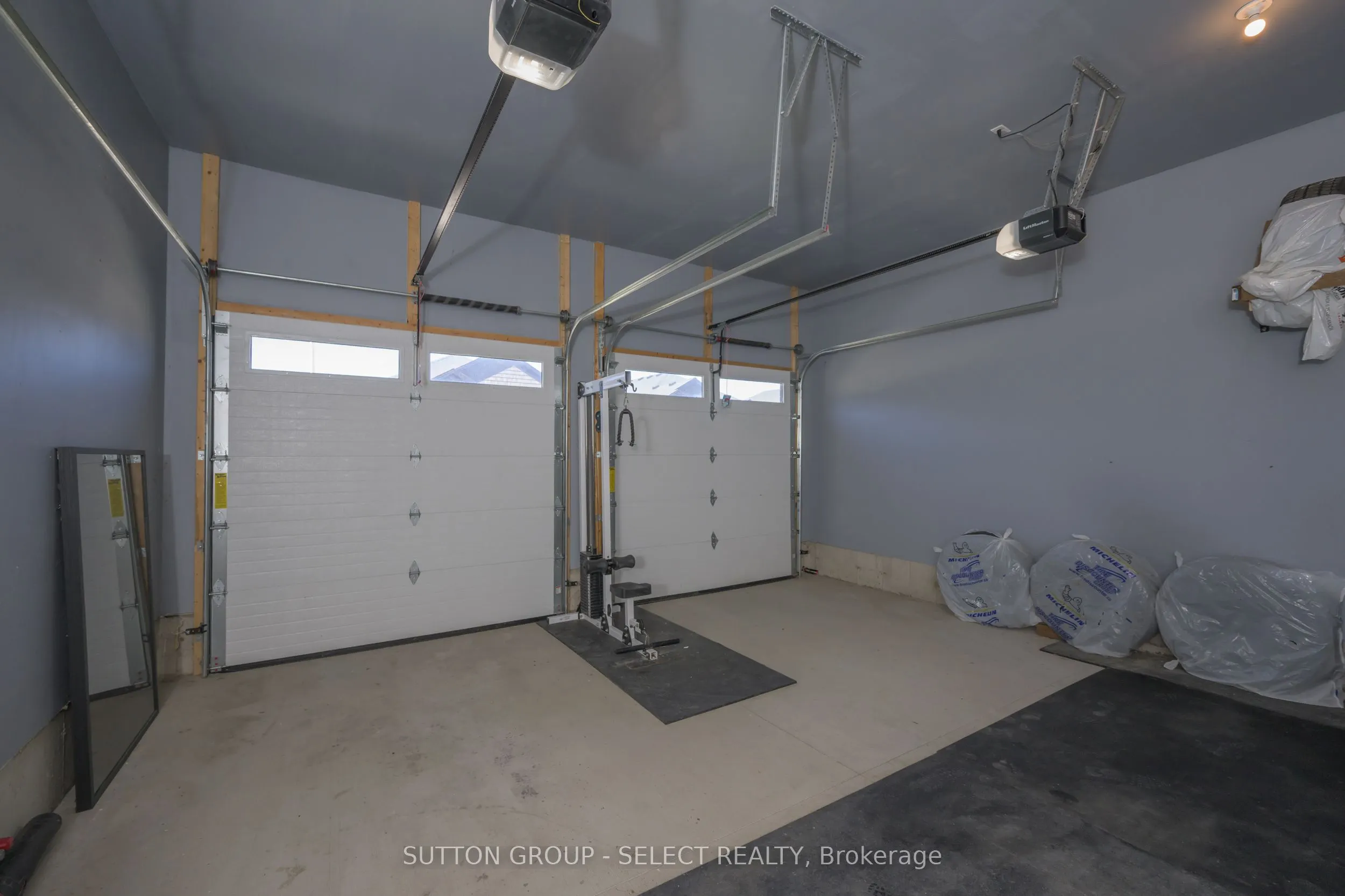 383 Daventry Way, #77