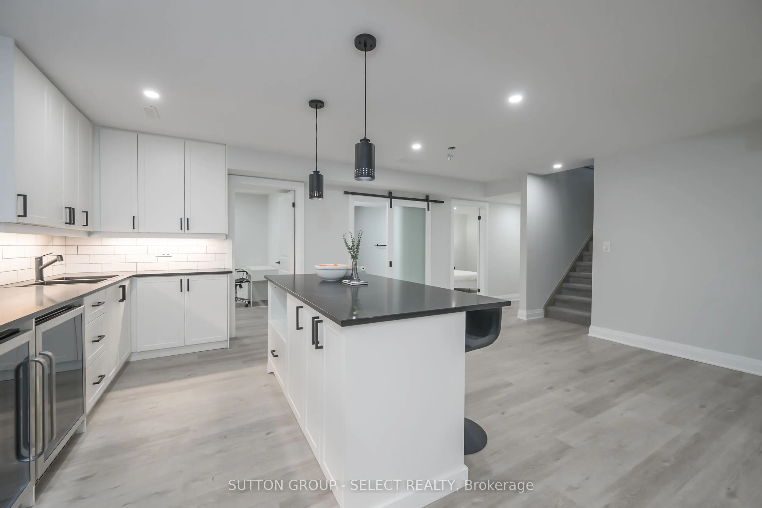 383 Daventry Way, #77