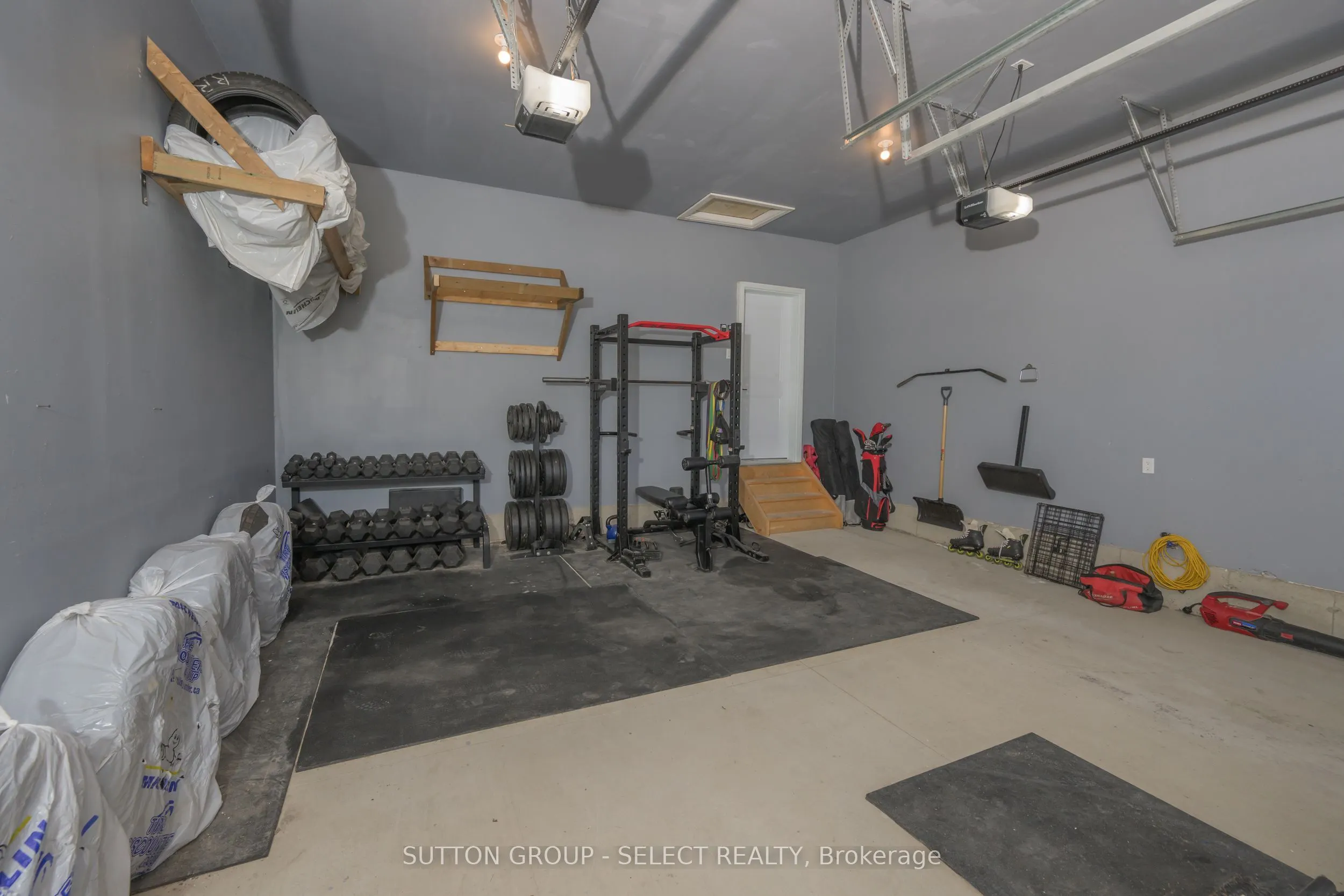 383 Daventry Way, #77