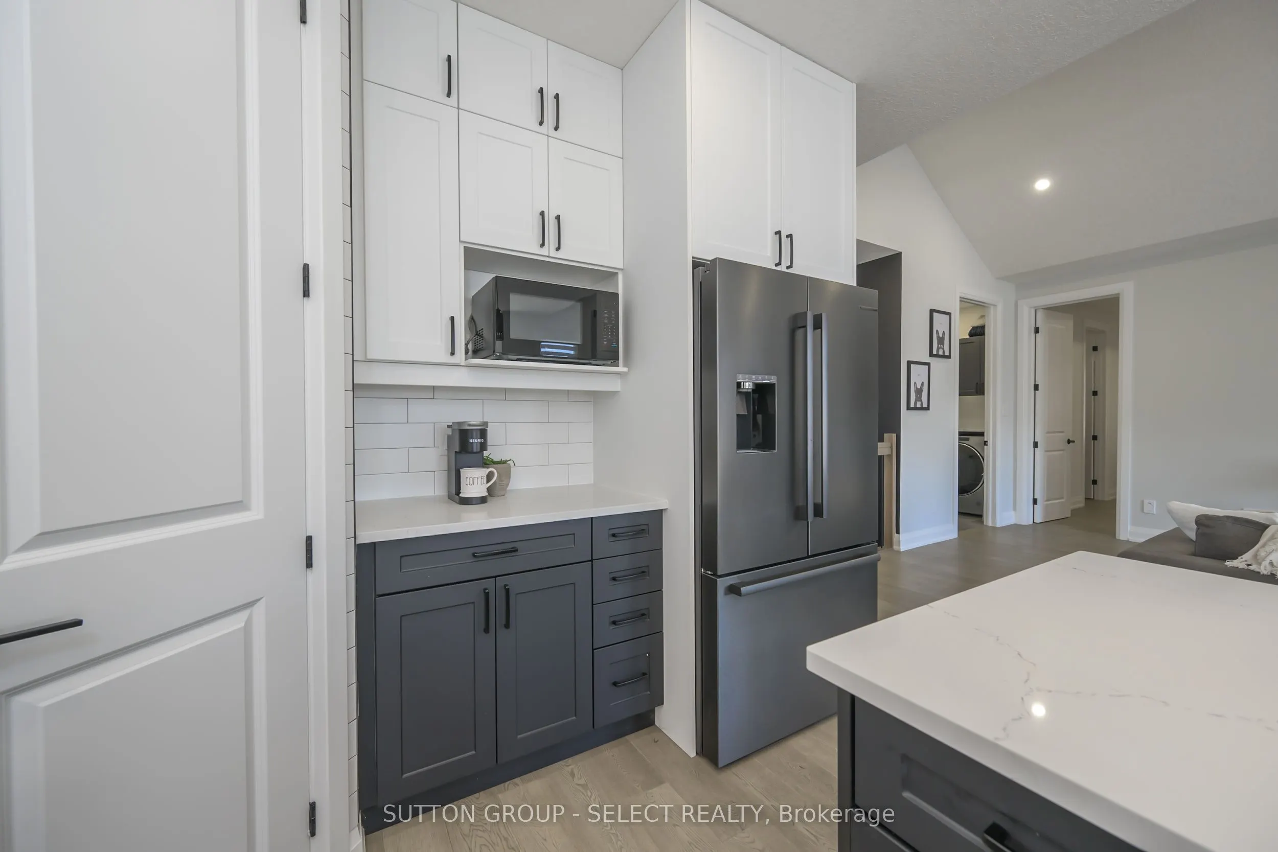 383 Daventry Way, #77