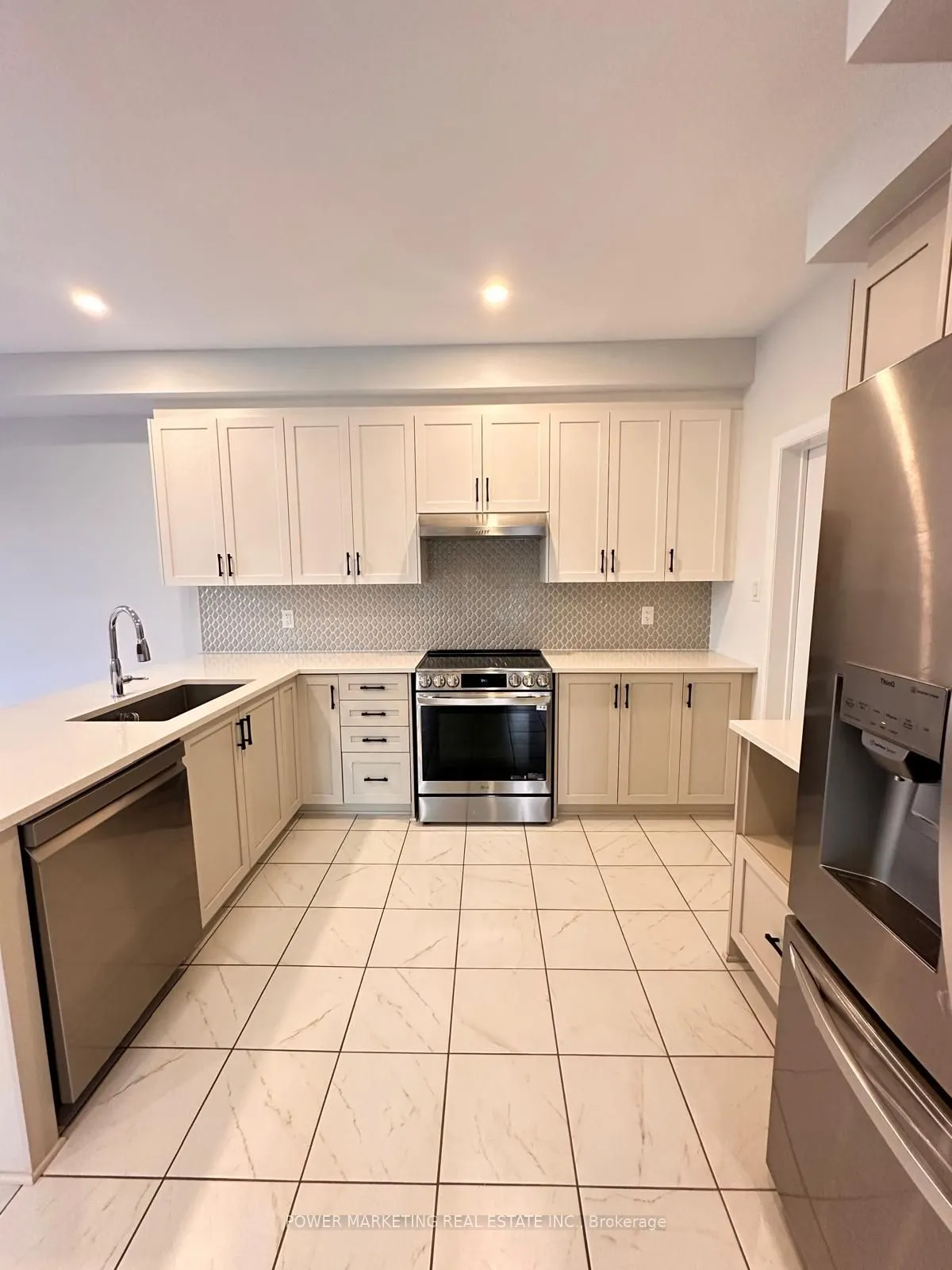 900 ATHENRY Court