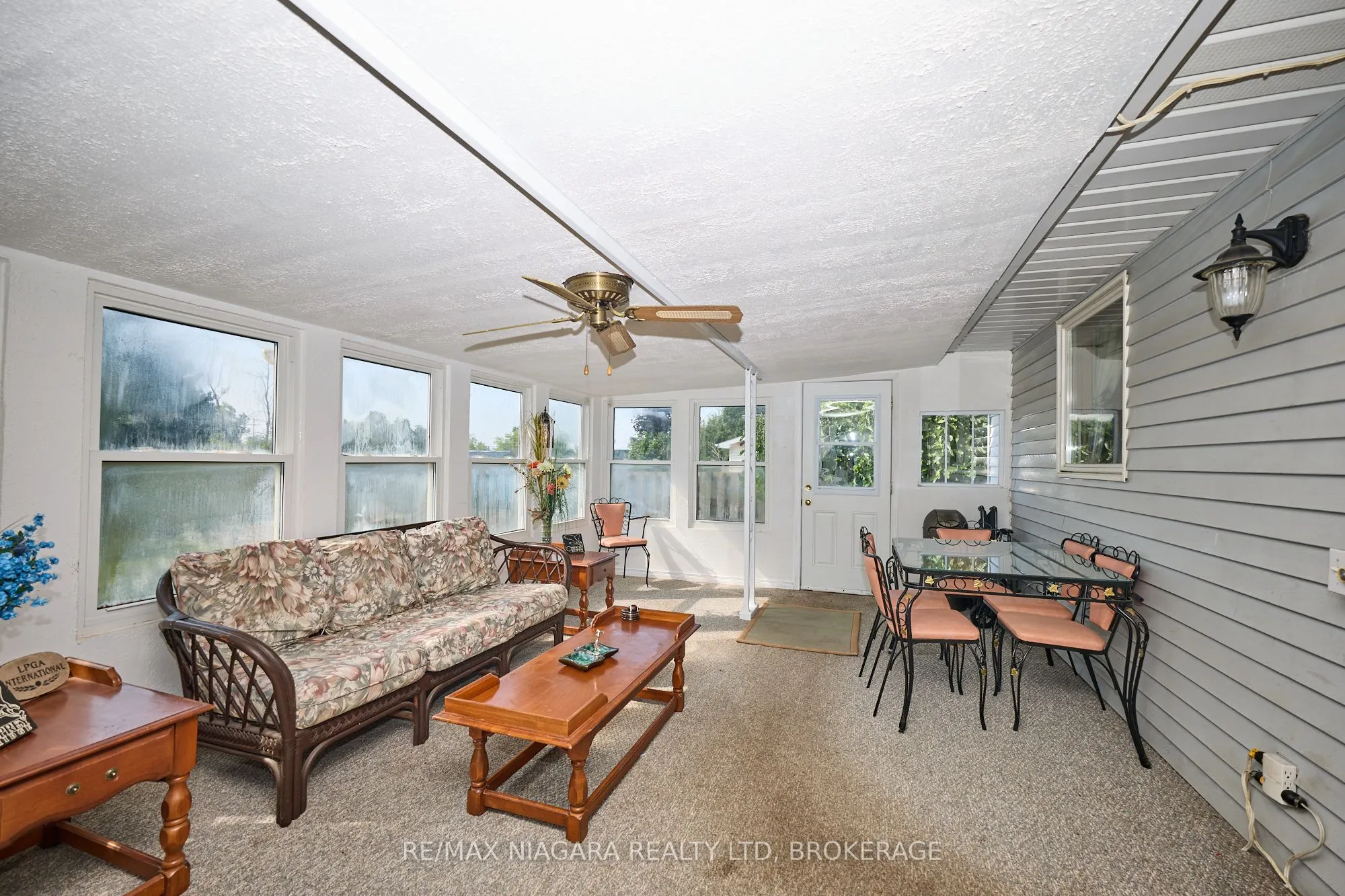 506 Walden Boulevard