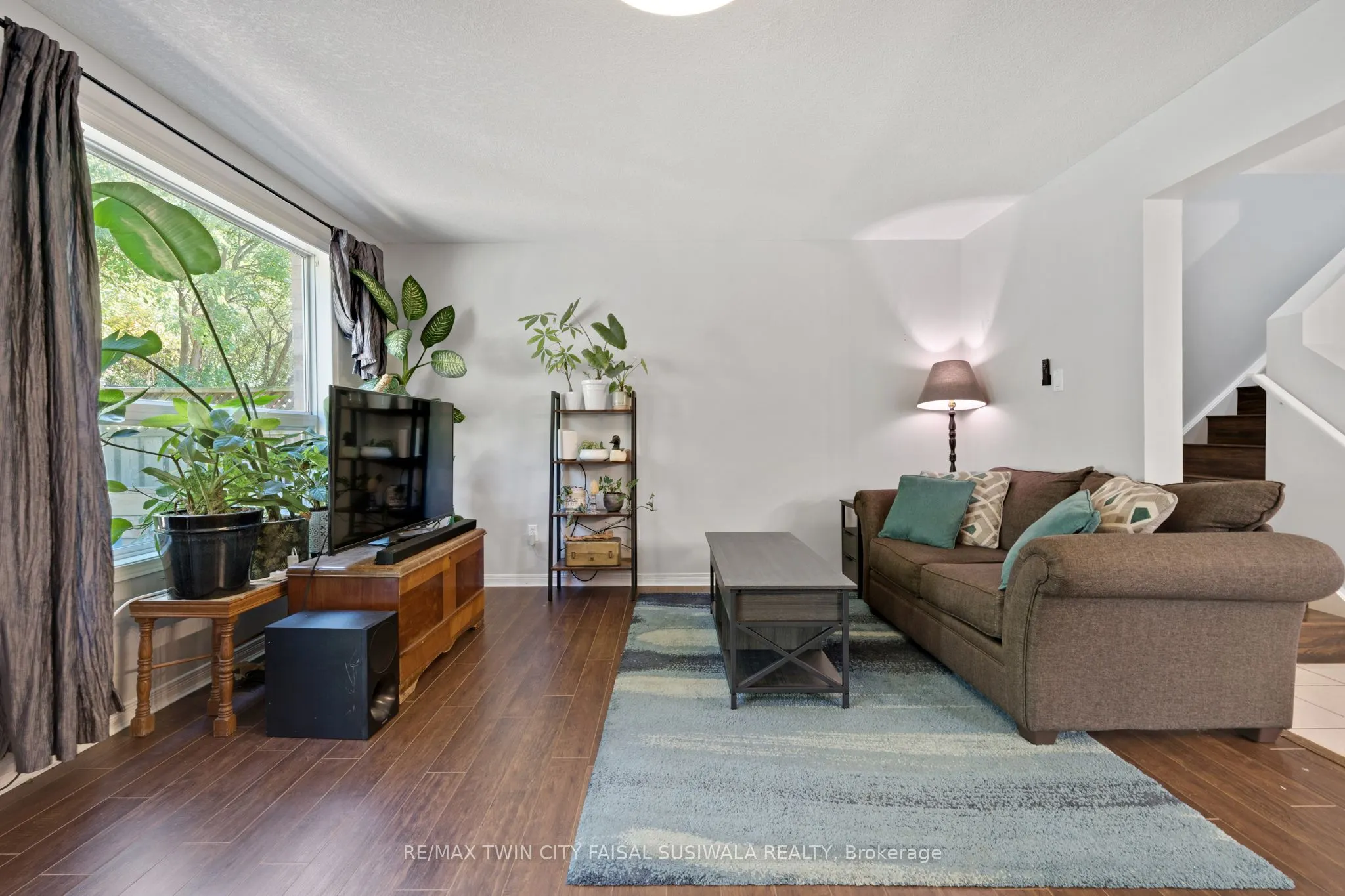 33 Critcher Avenue
