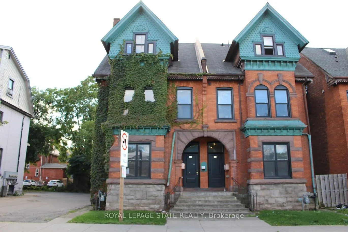 500 Main Street E, #E