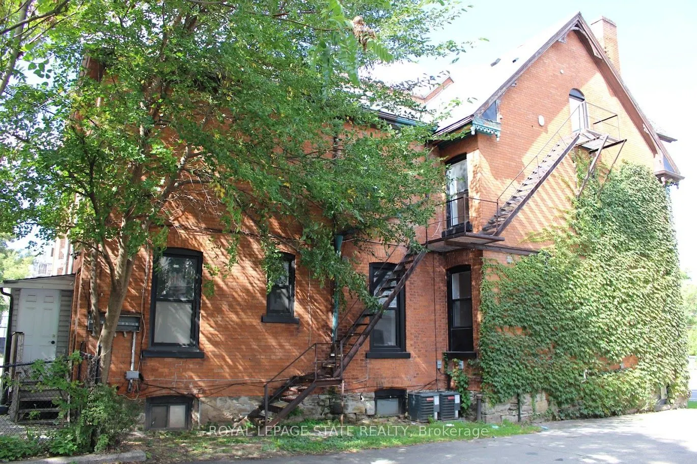 500 Main Street E, #E