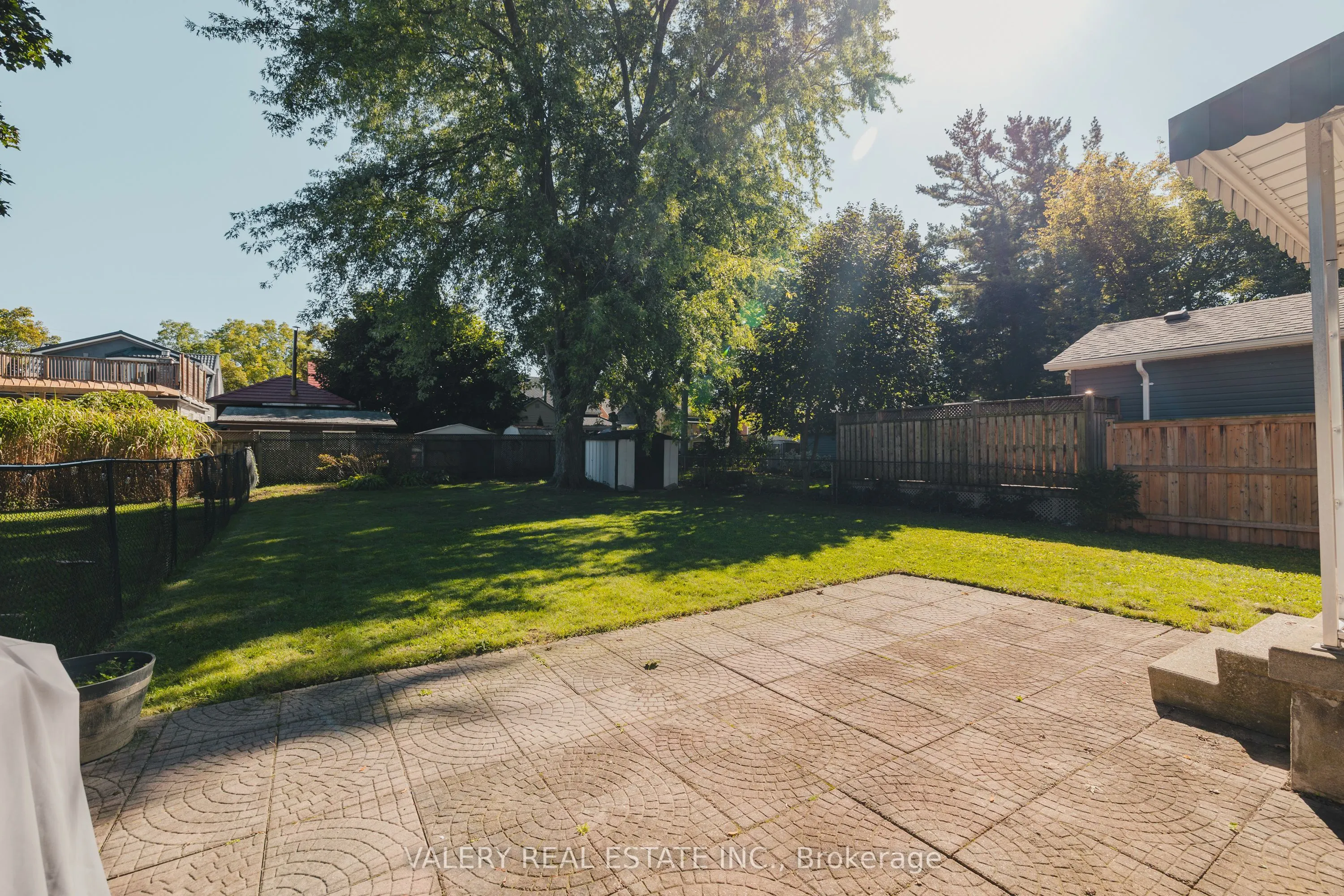 121 Adelaide Street