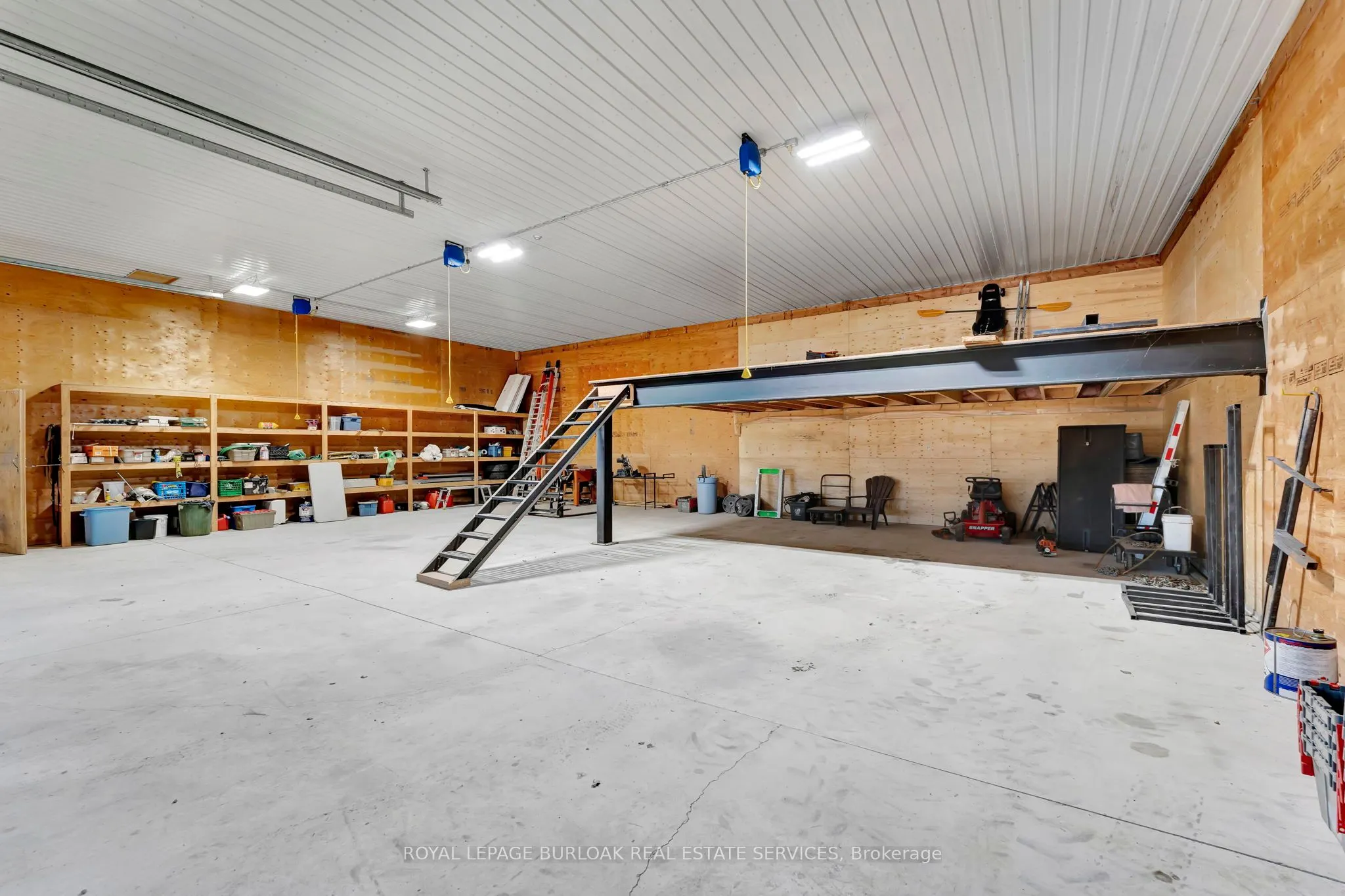 70 Governors Road E