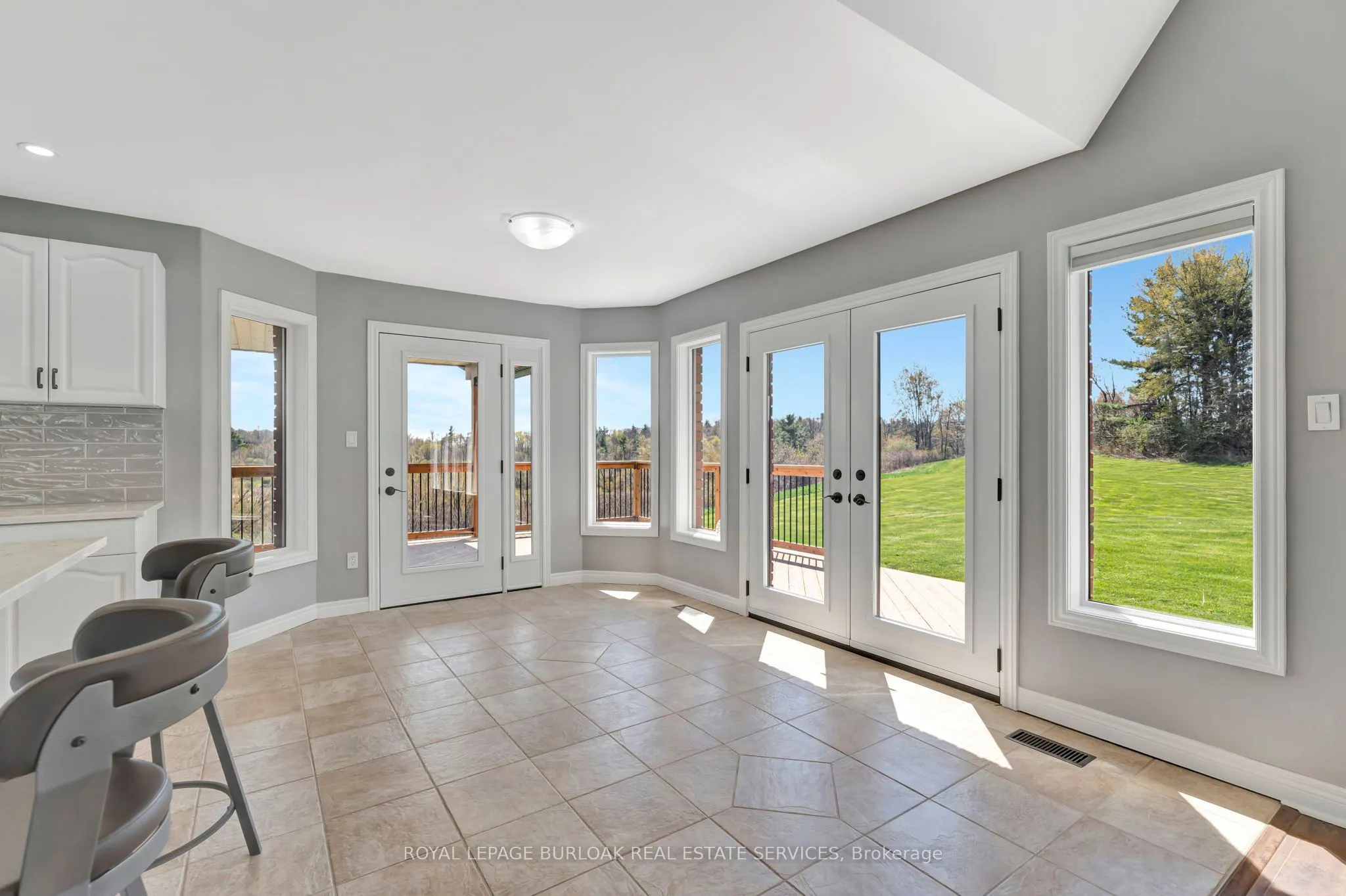70 Governors Road E