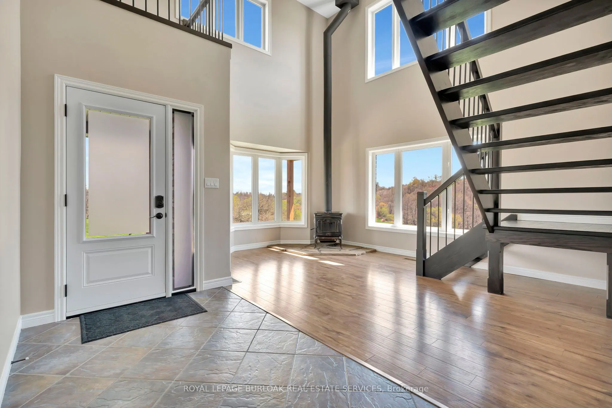 70 Governors Road E