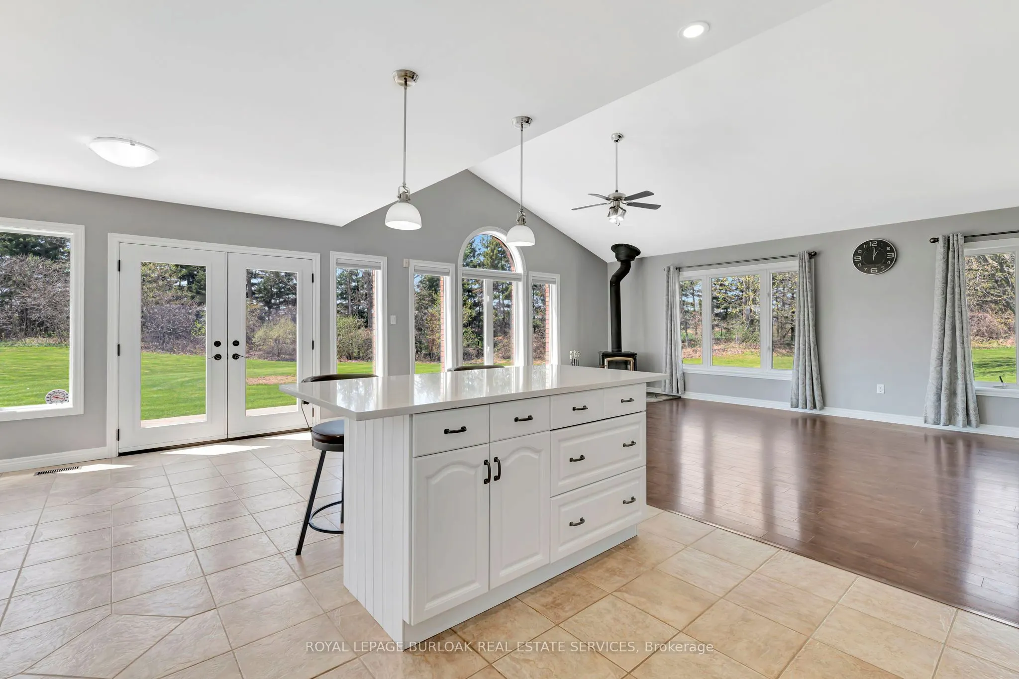 70 Governors Road E