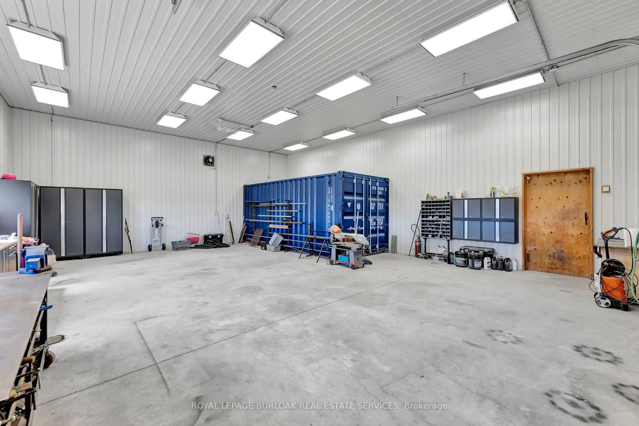 70 Governors Road E