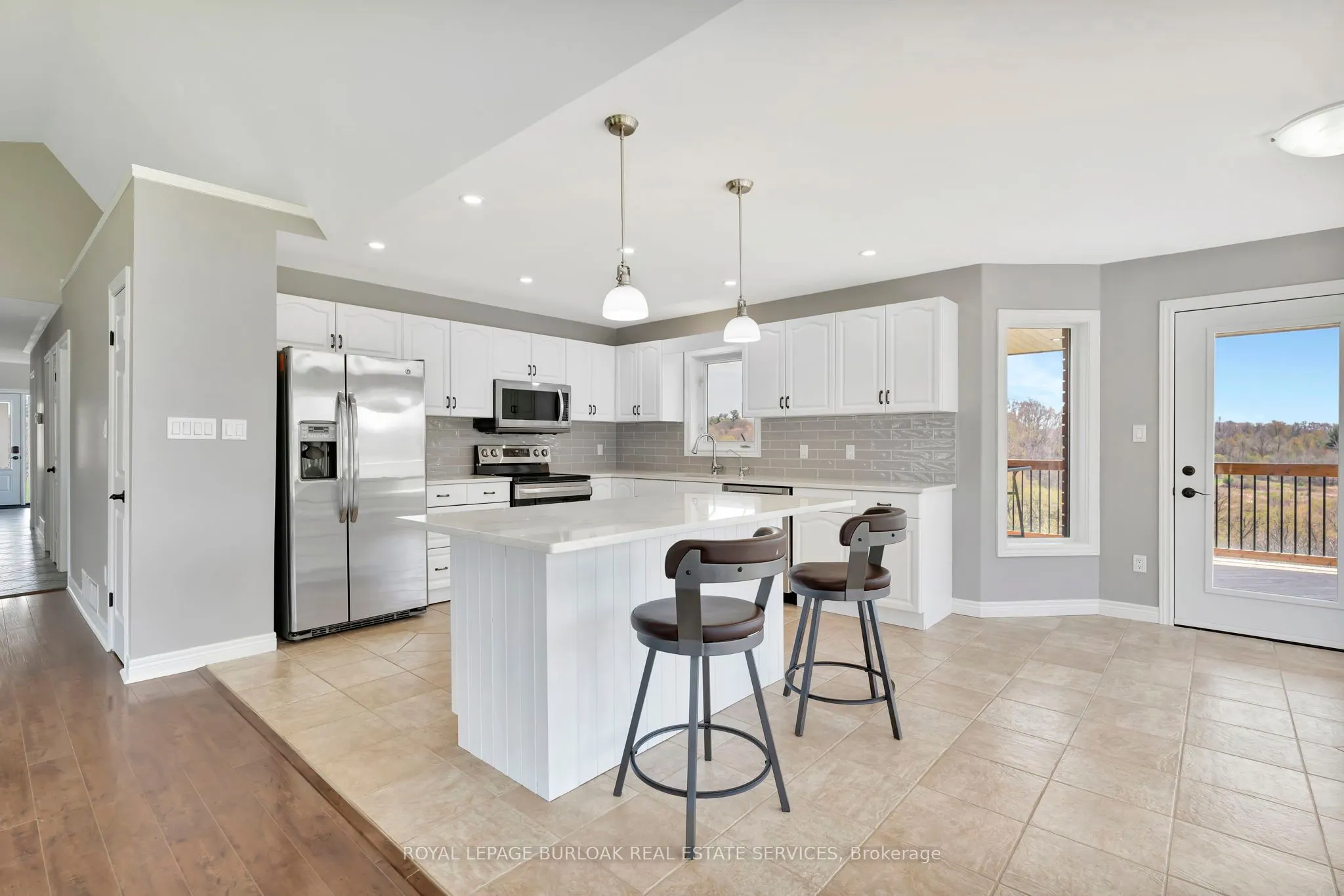70 Governors Road E