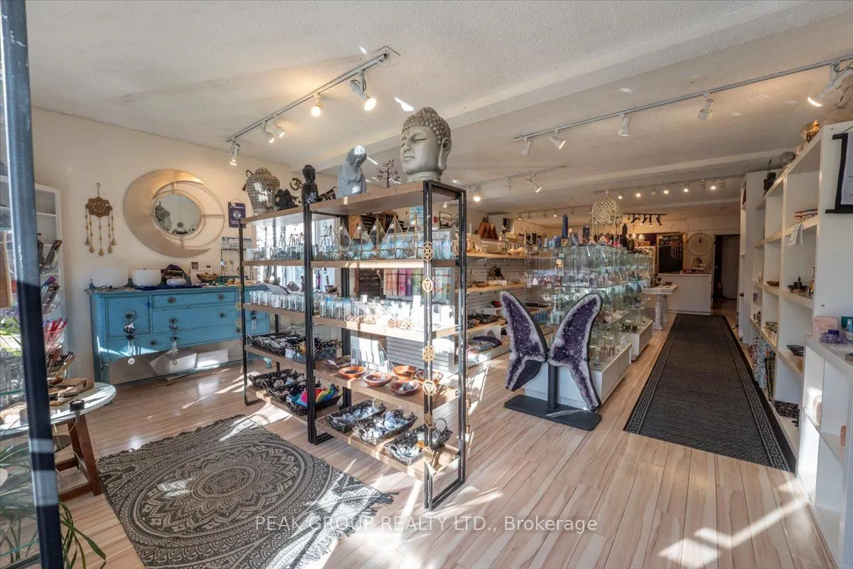 4386 Drummond Road