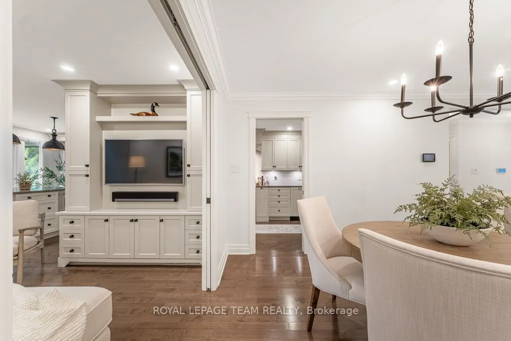 30 Belvedere Crescent, #7