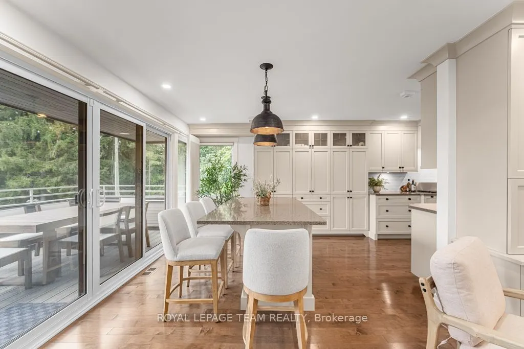 30 Belvedere Crescent, #7