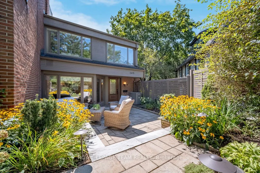 30 Belvedere Crescent, #7
