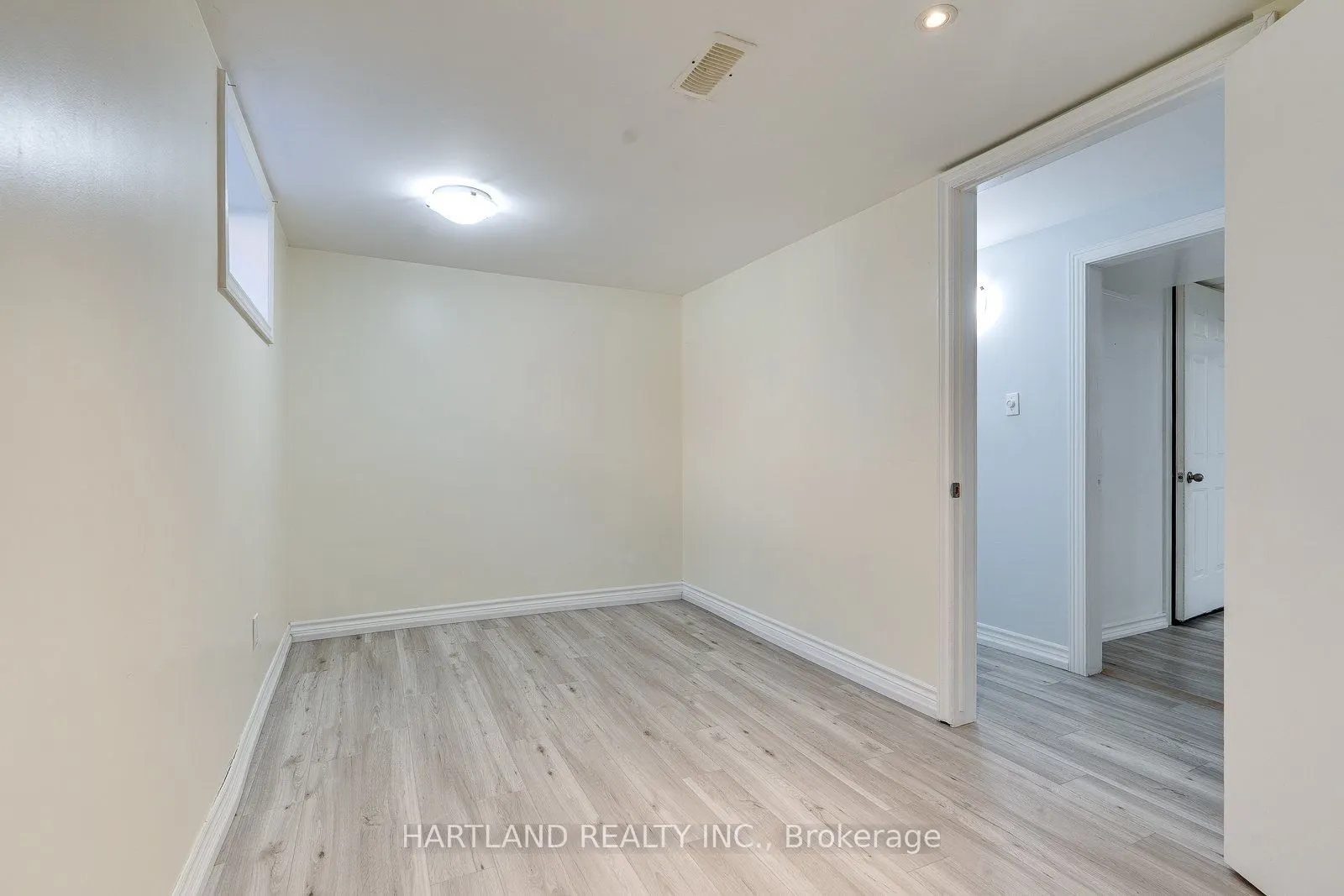 11 Maitland Avenue