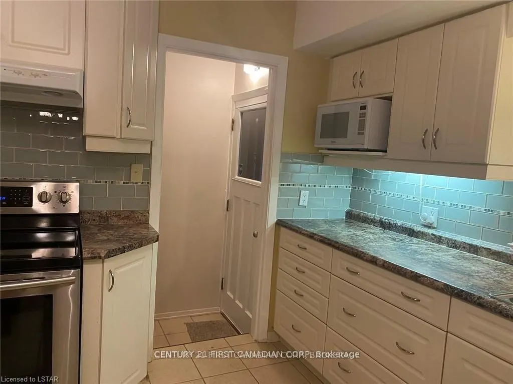 74 DALEVIEW Crescent