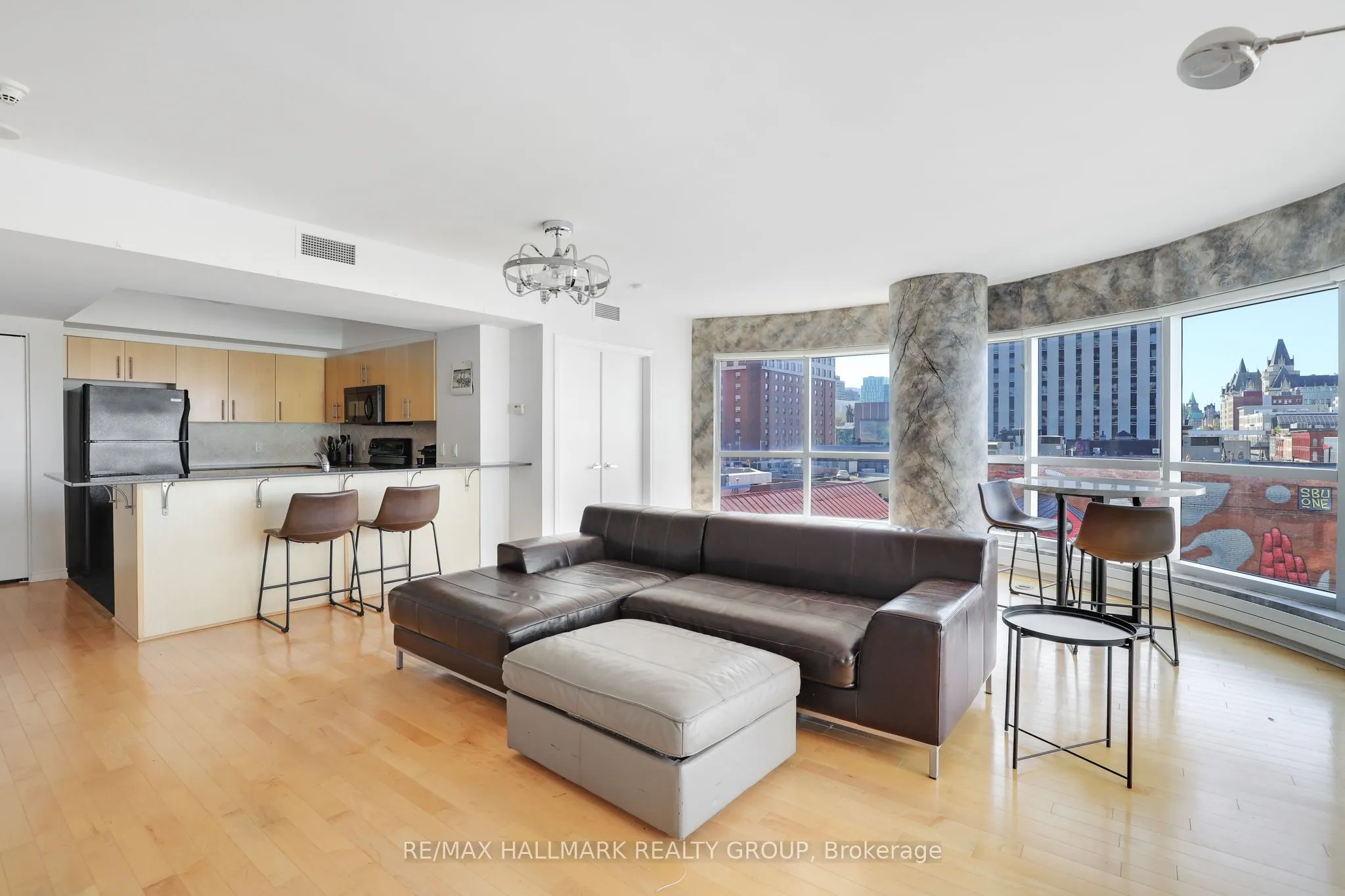 200 Rideau Street, #504