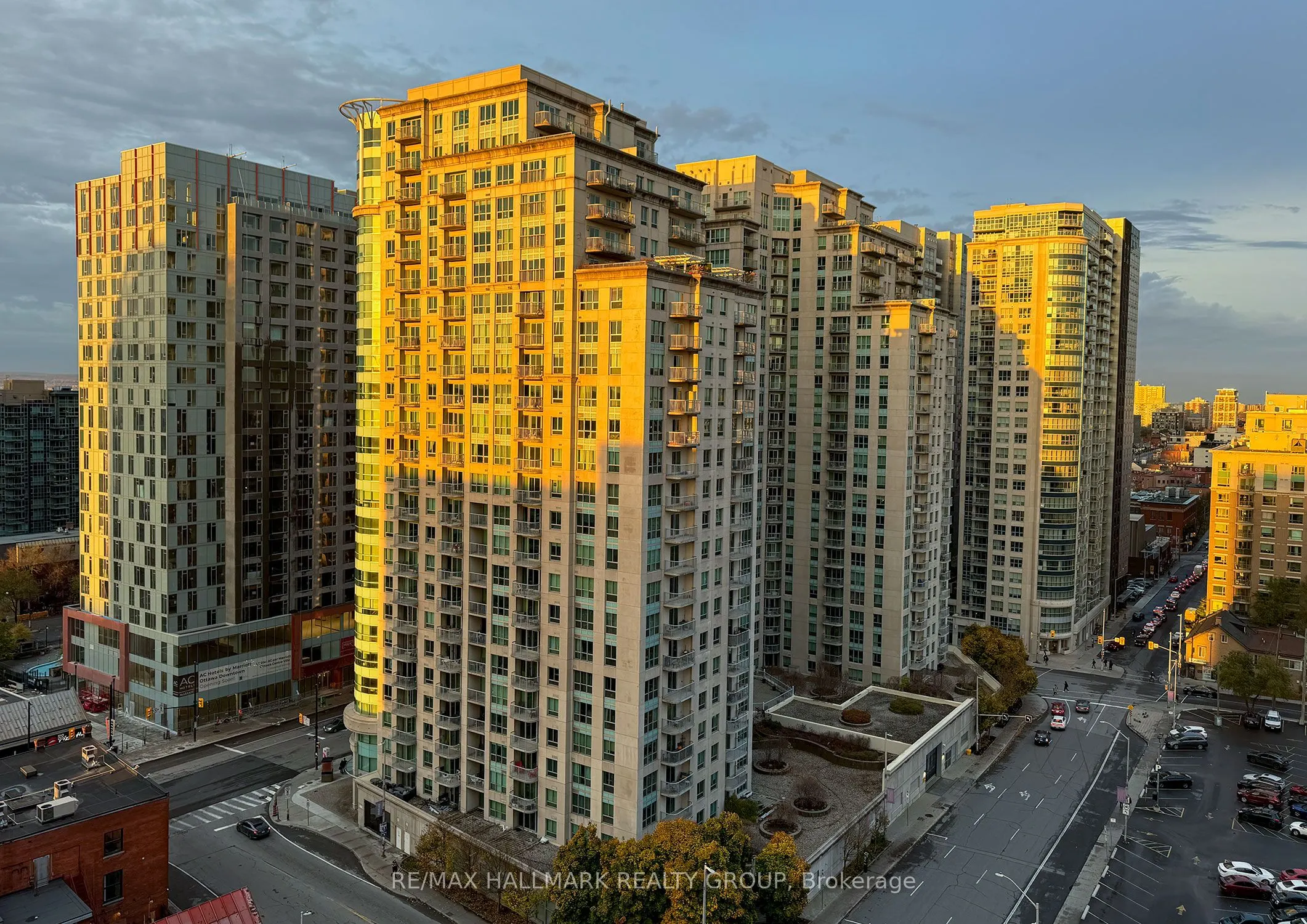 200 Rideau Street, #504