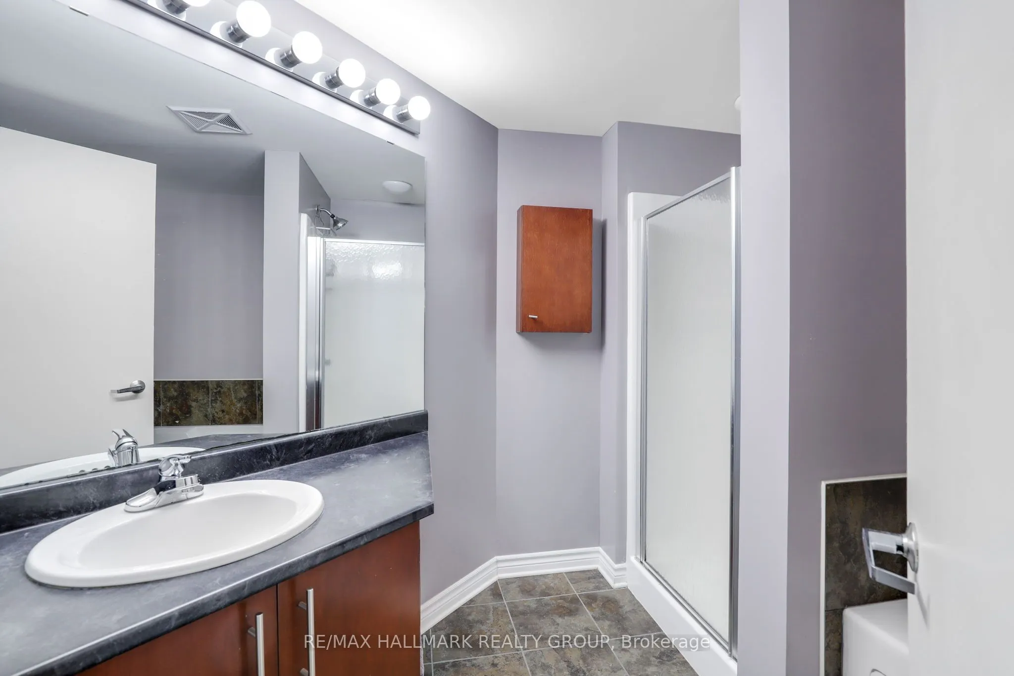 200 Rideau Street, #504