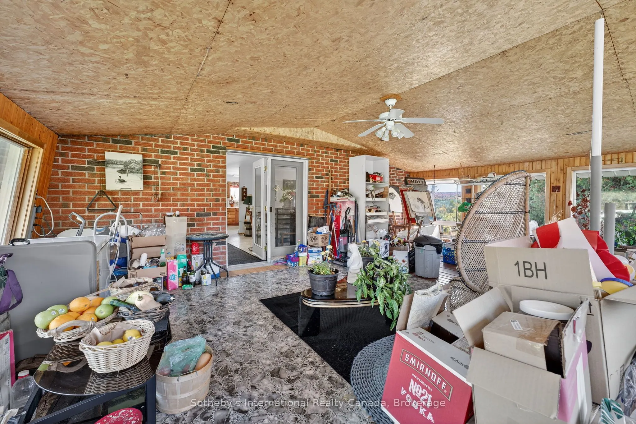 122 McFadden Line