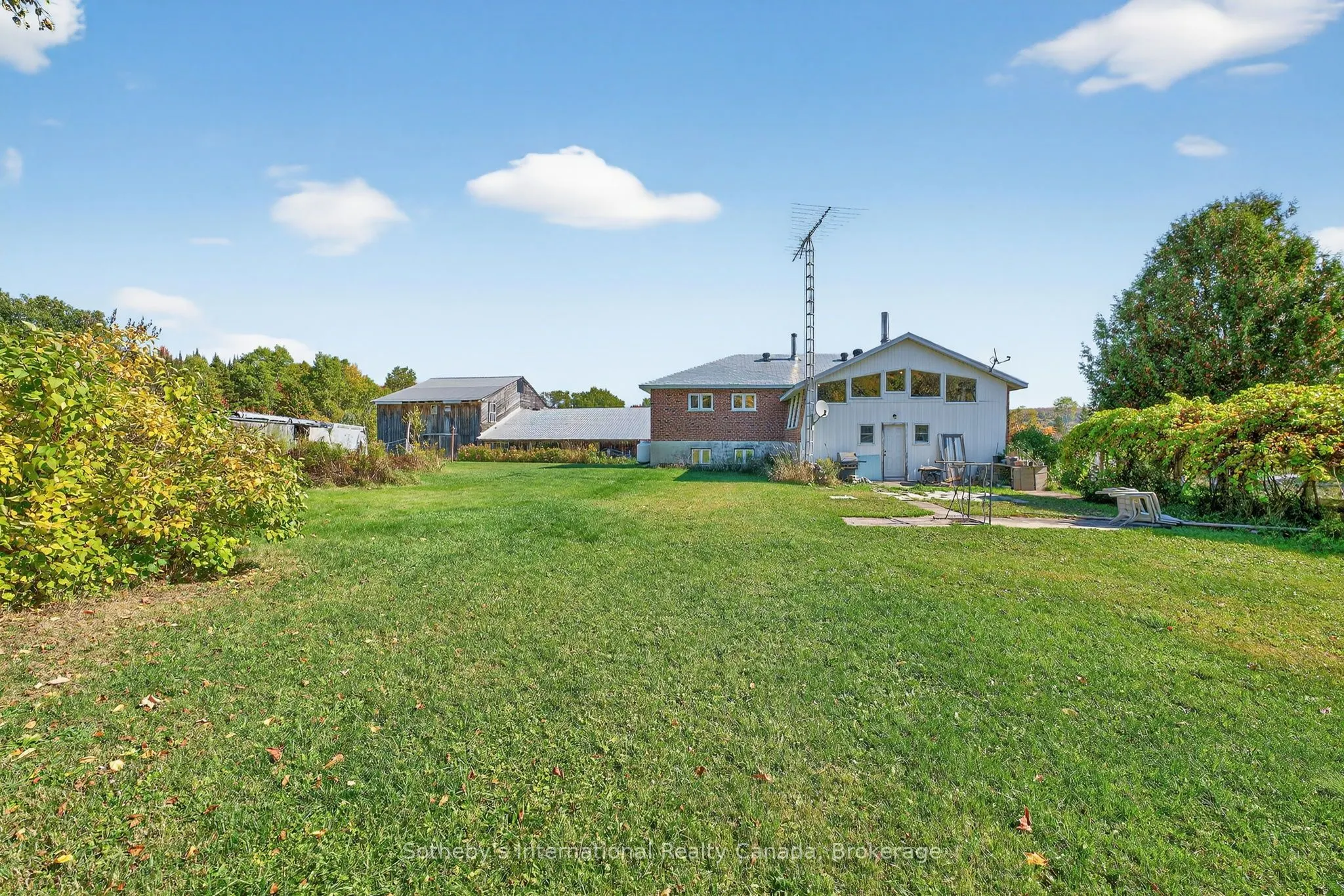 122 McFadden Line