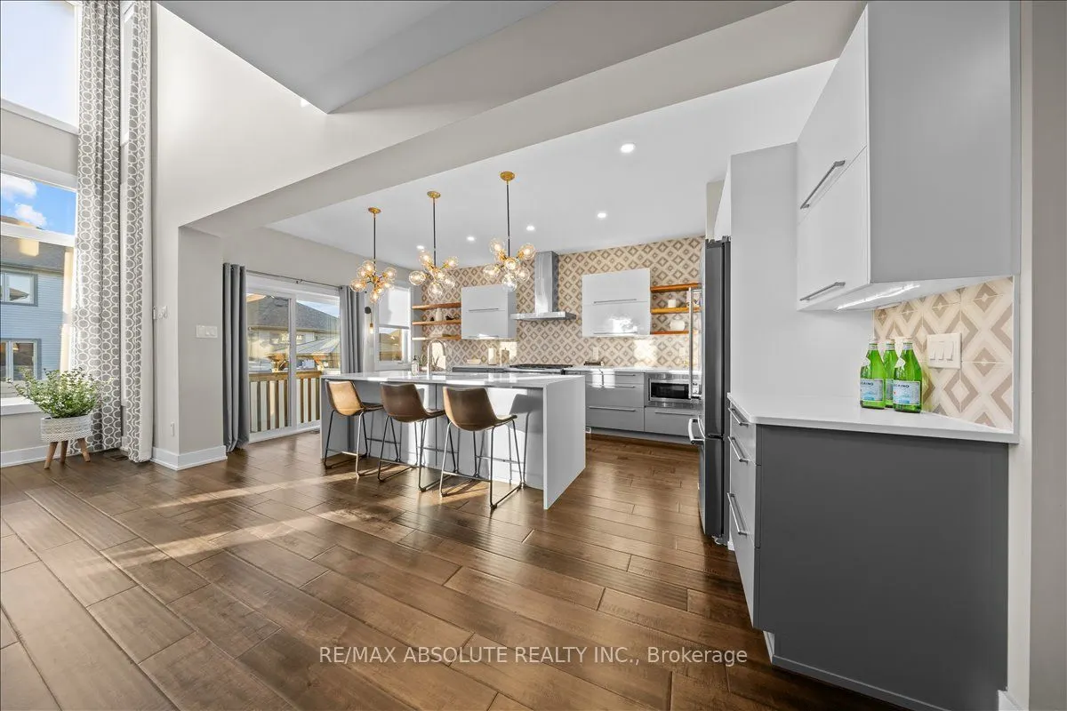 332 Haliburton Heights