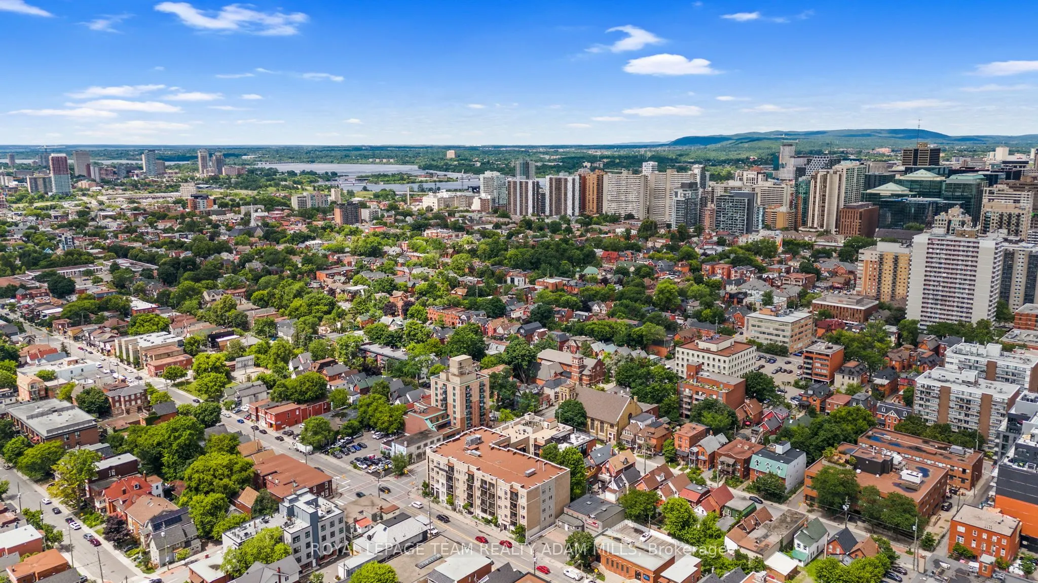 429 Kent Street, #408