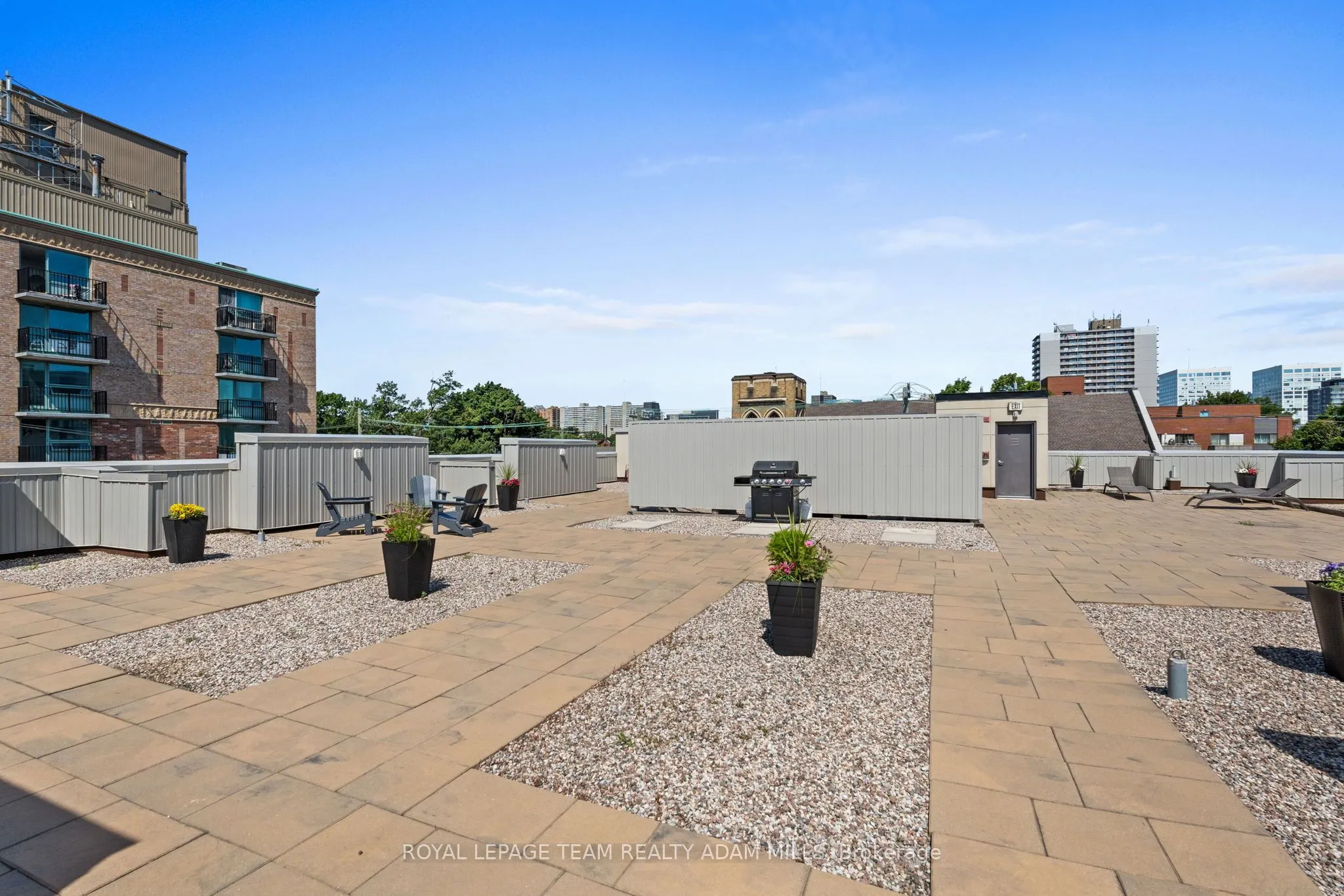 429 Kent Street, #408