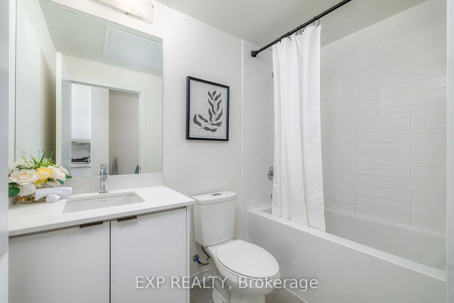 55 DUKE Street W, #1401