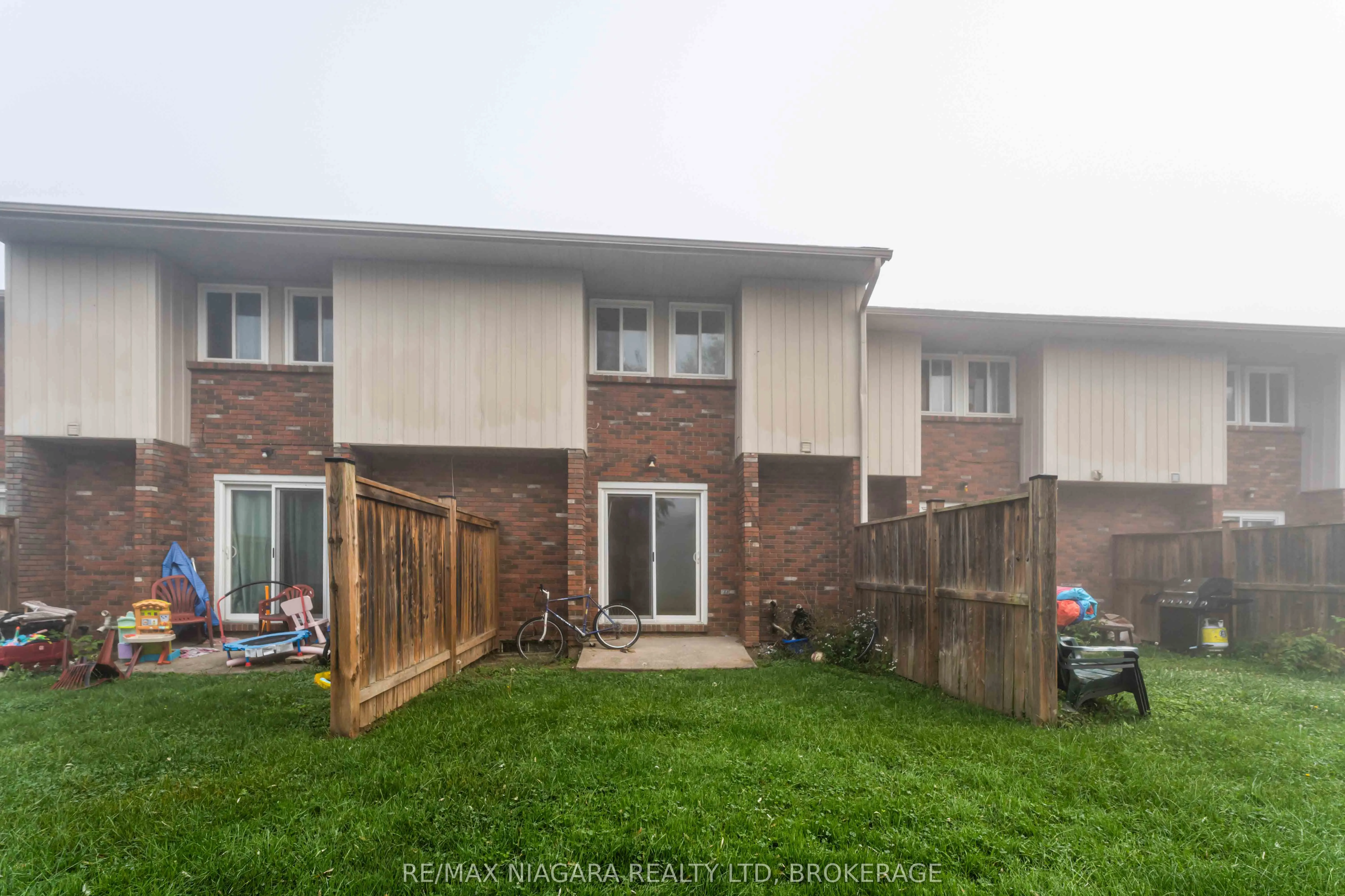 100 Brownleigh Avenue, #112