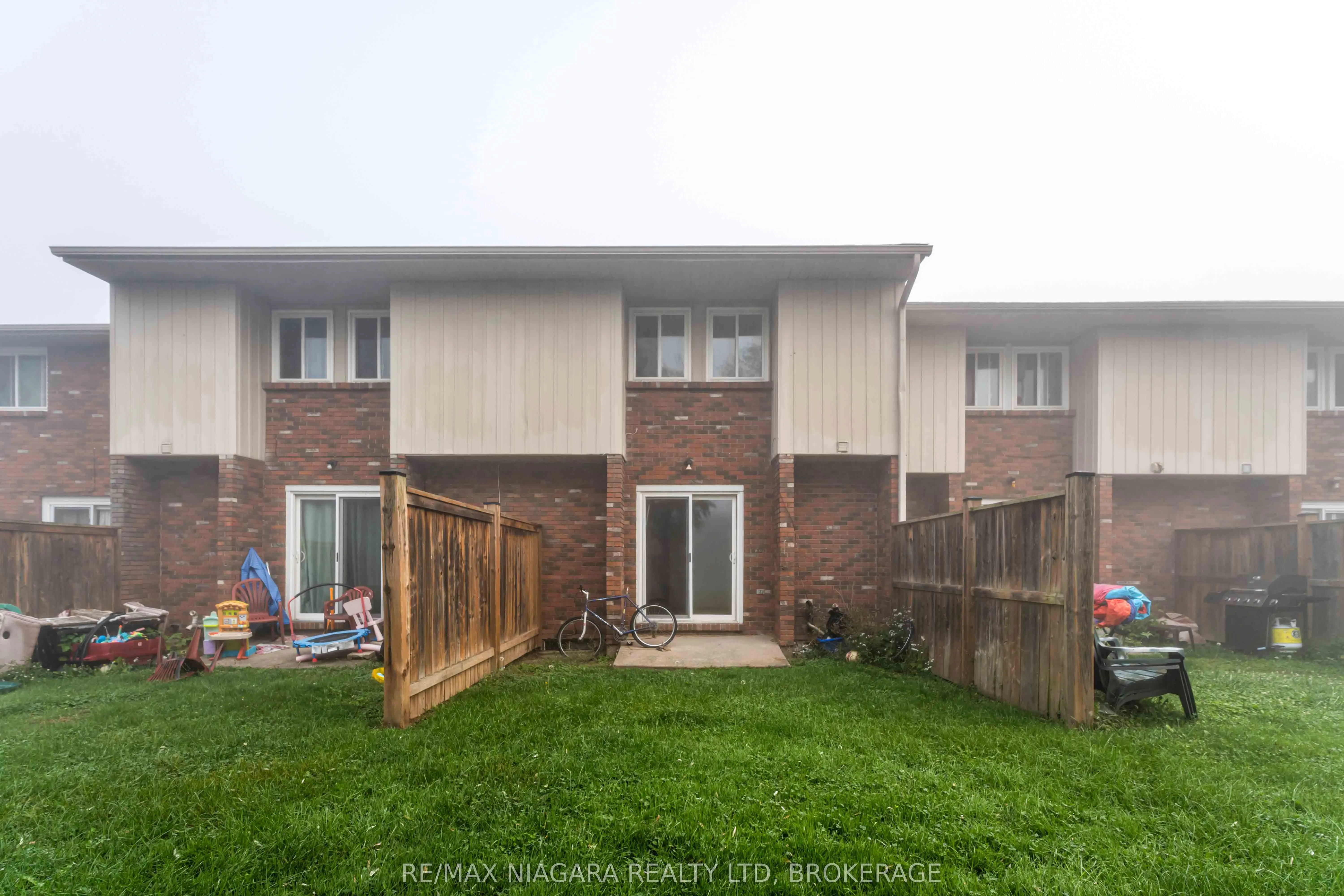 100 Brownleigh Avenue, #112