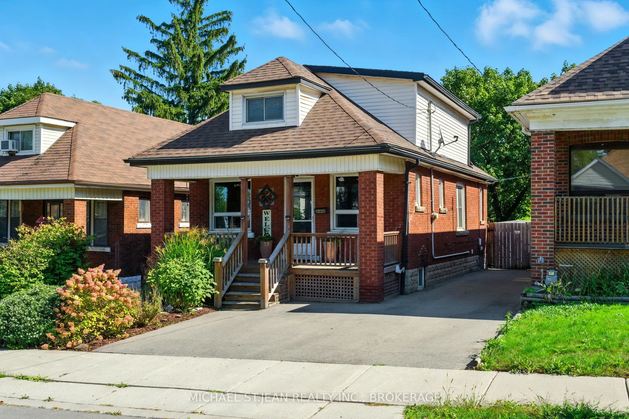 313 Graham Avenue S
