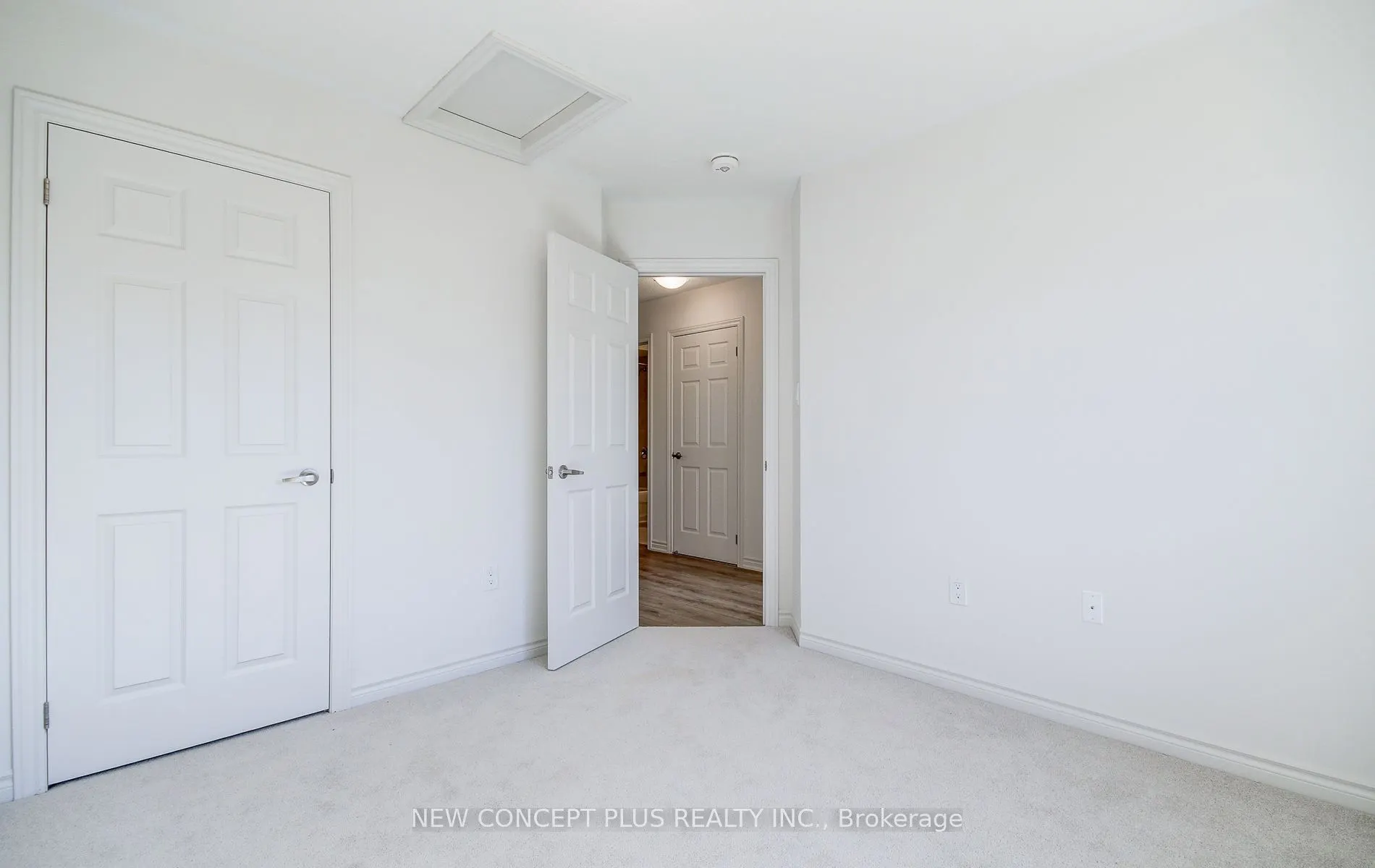64 Prest Way SE